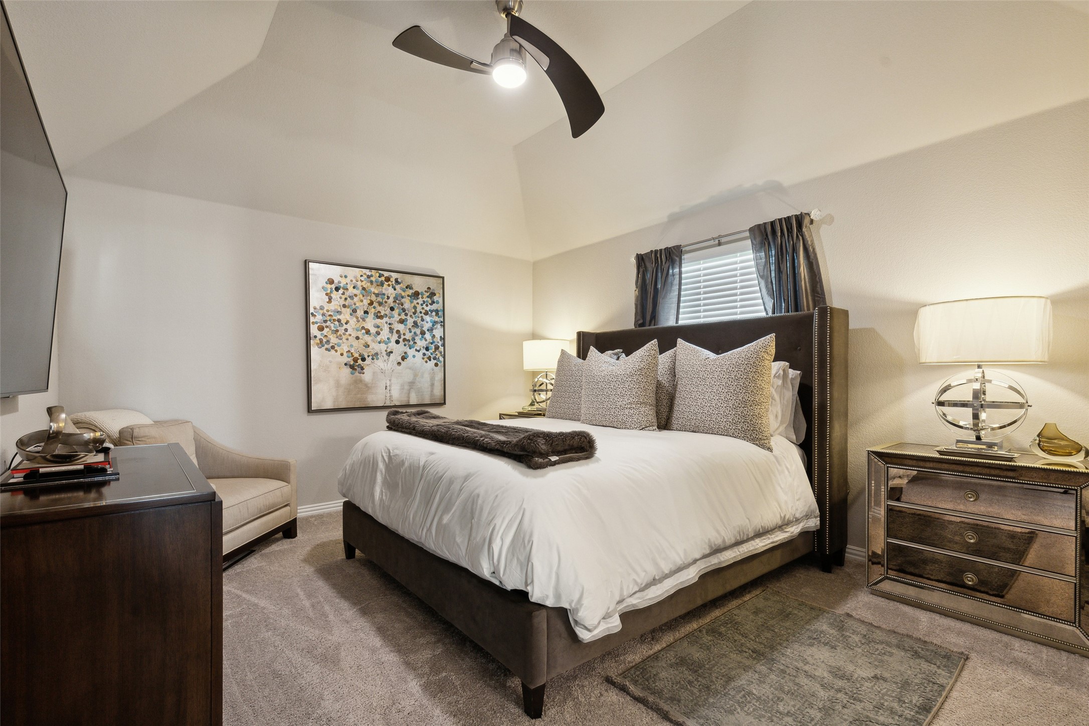 341 Cheyenne Mountain Drive