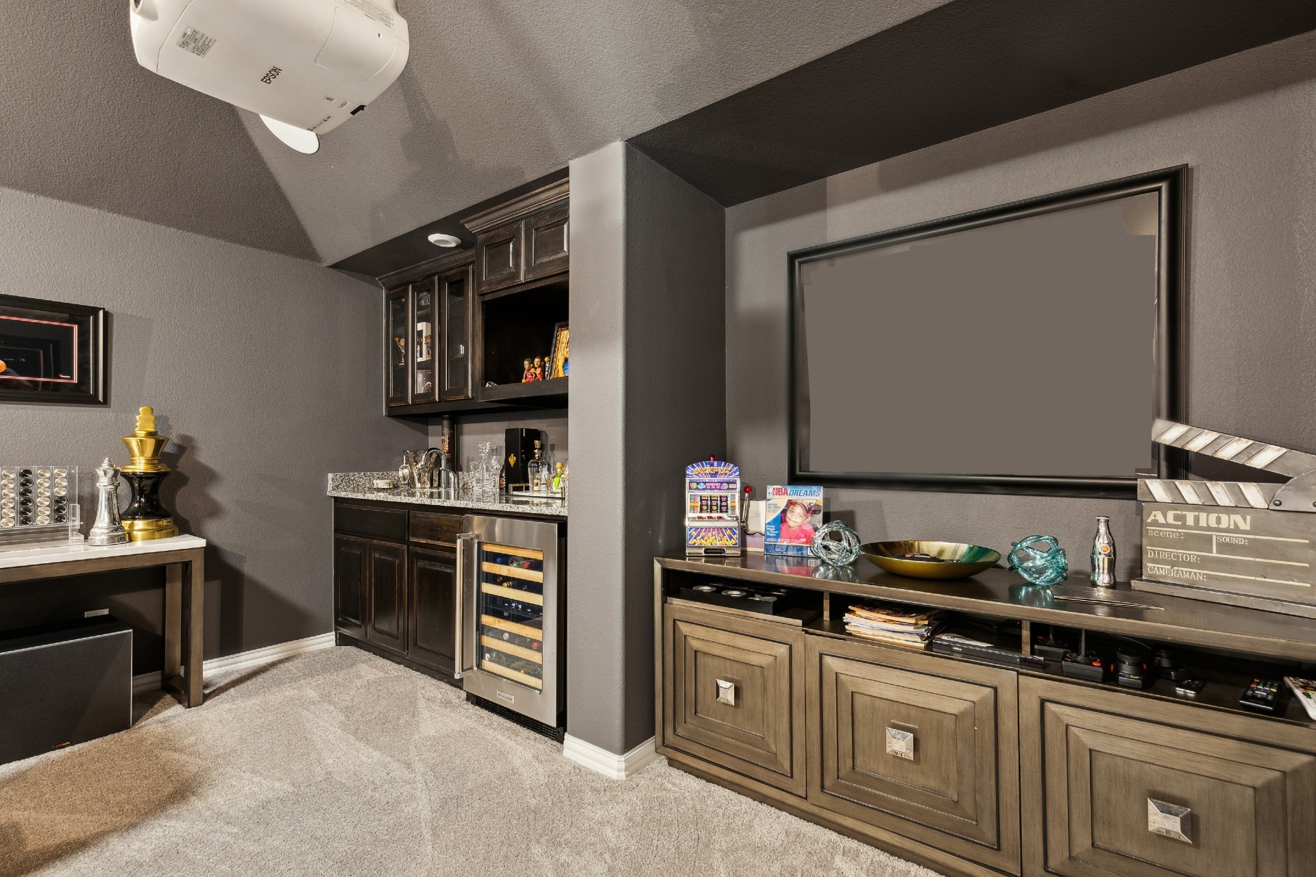 341 Cheyenne Mountain Drive