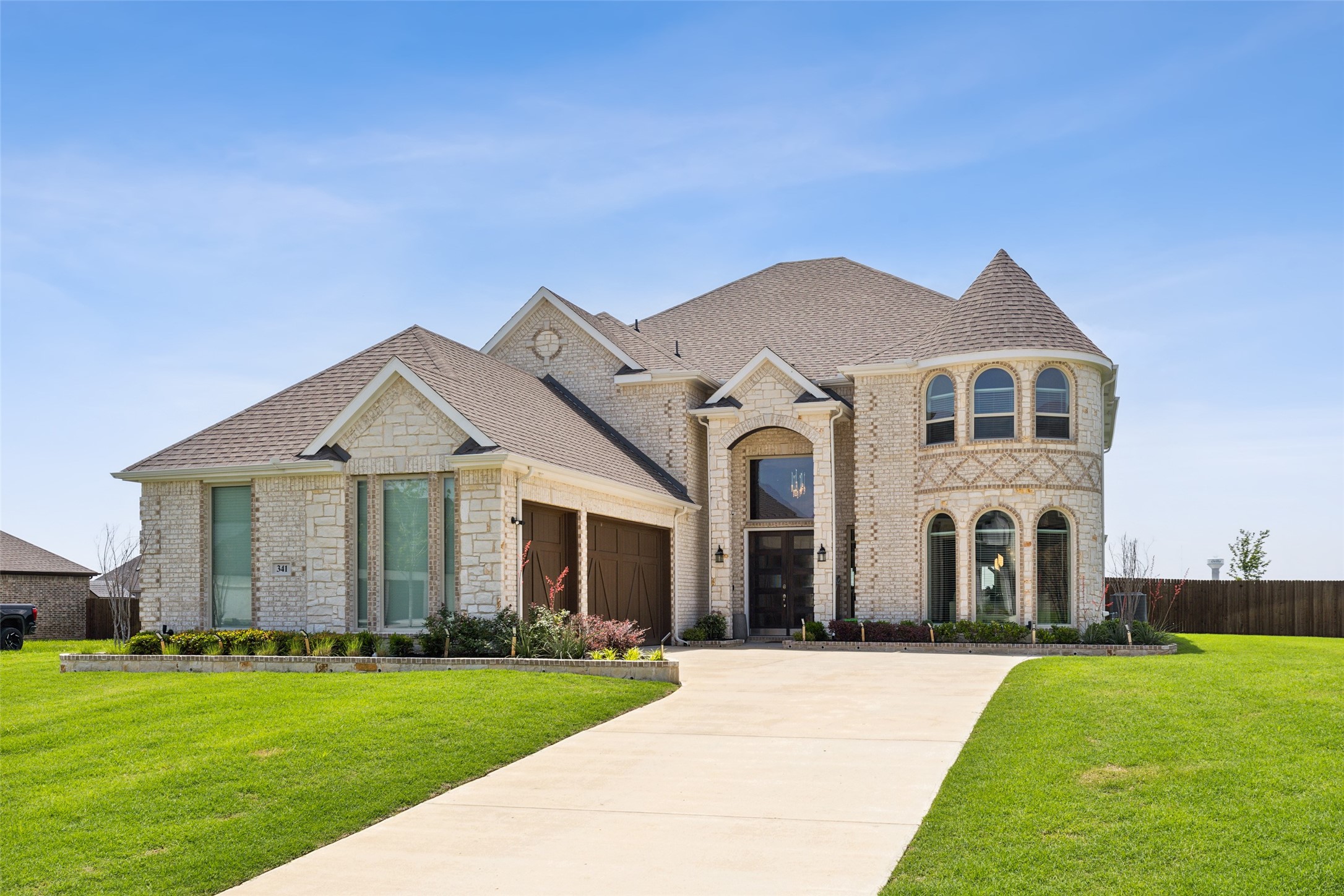 341 Cheyenne Mountain Drive