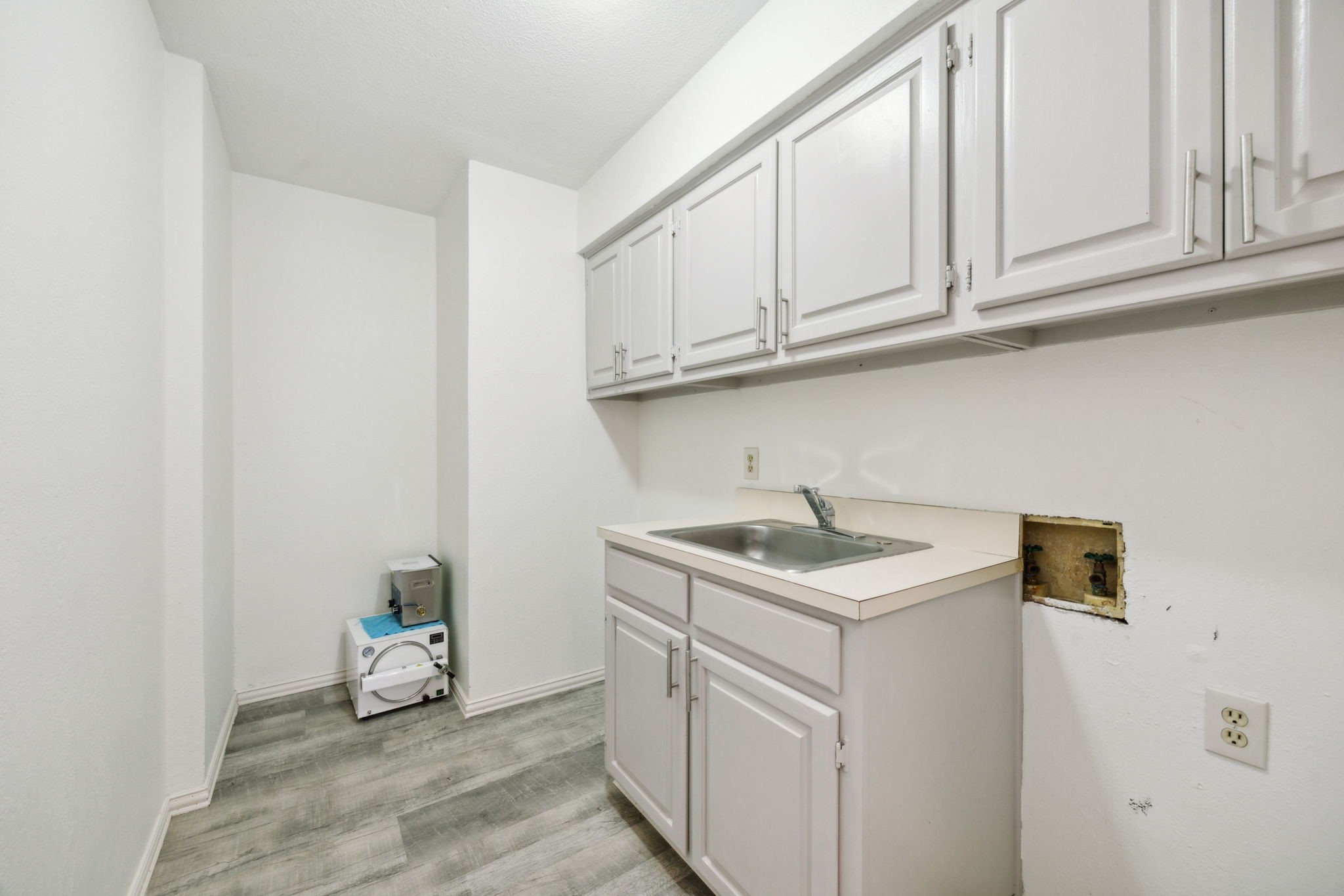 18008 Carrollwood Drive