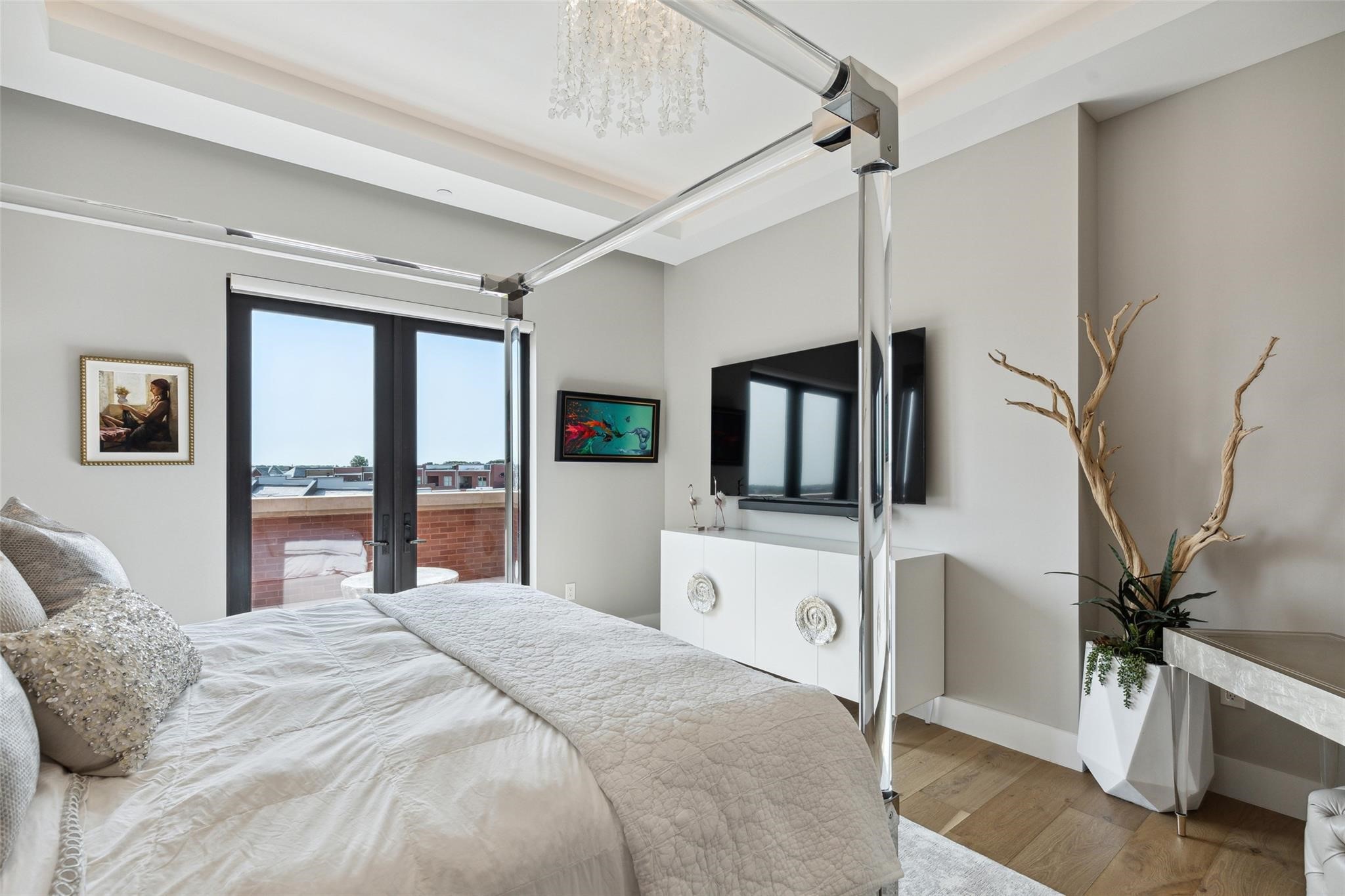 350 Central Avenue 505