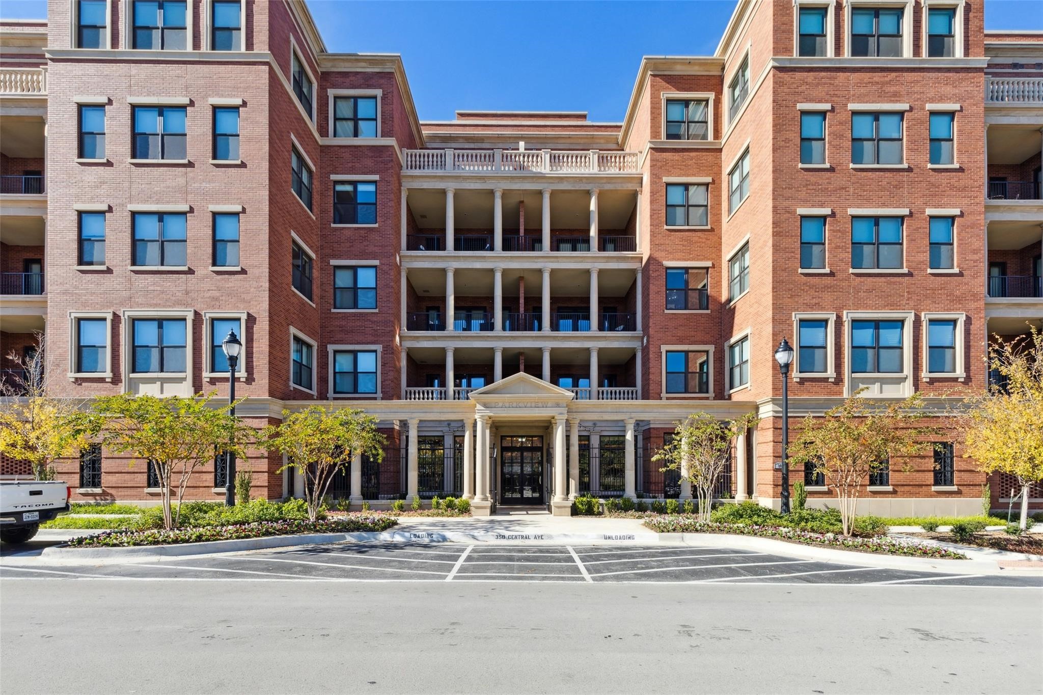 350 Central Avenue 505