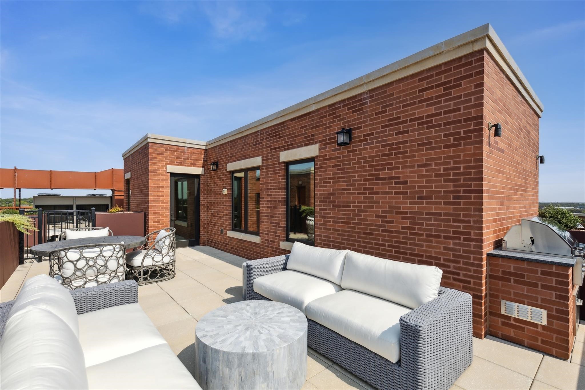 350 Central Avenue 505