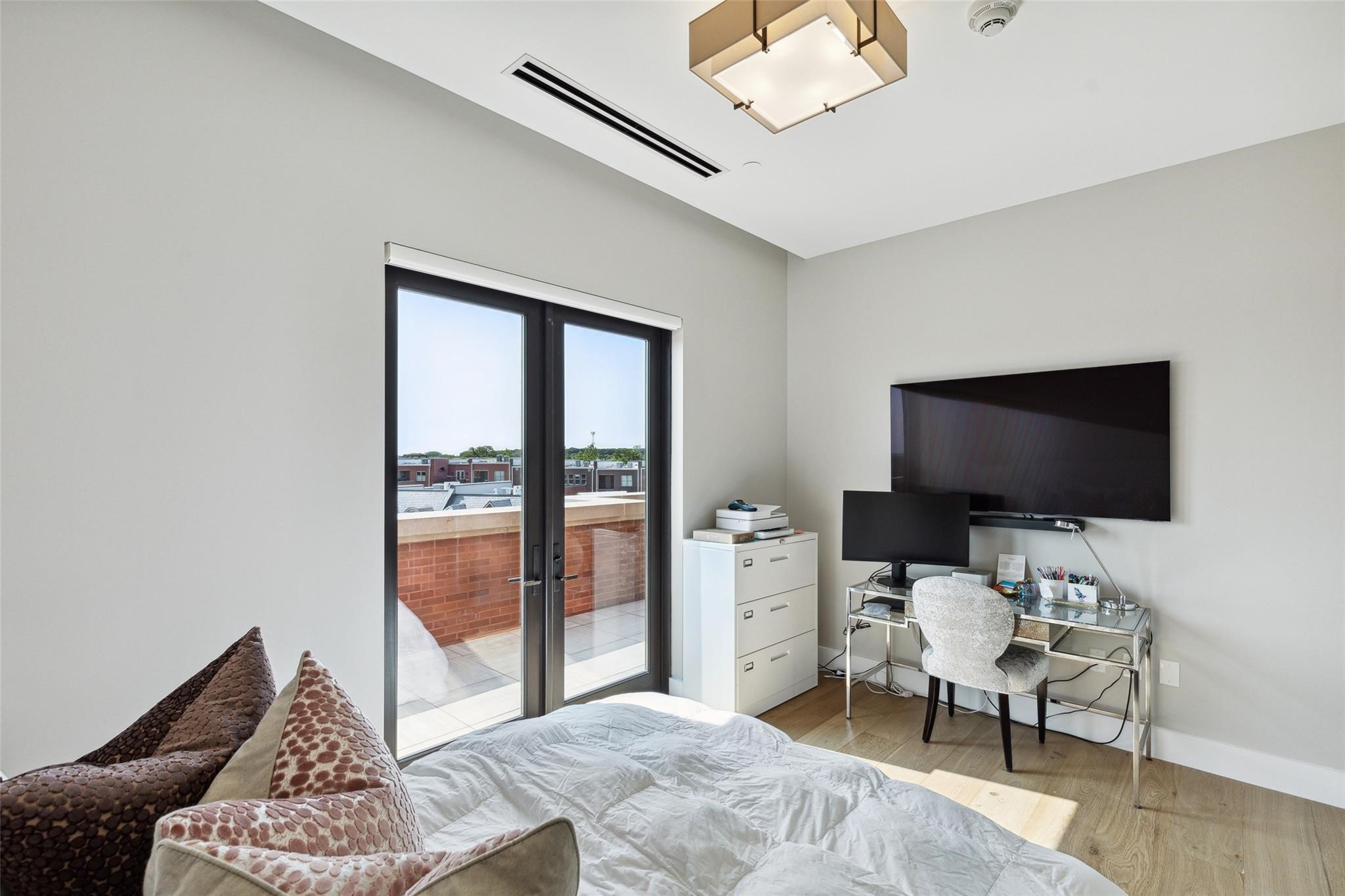 350 Central Avenue 505