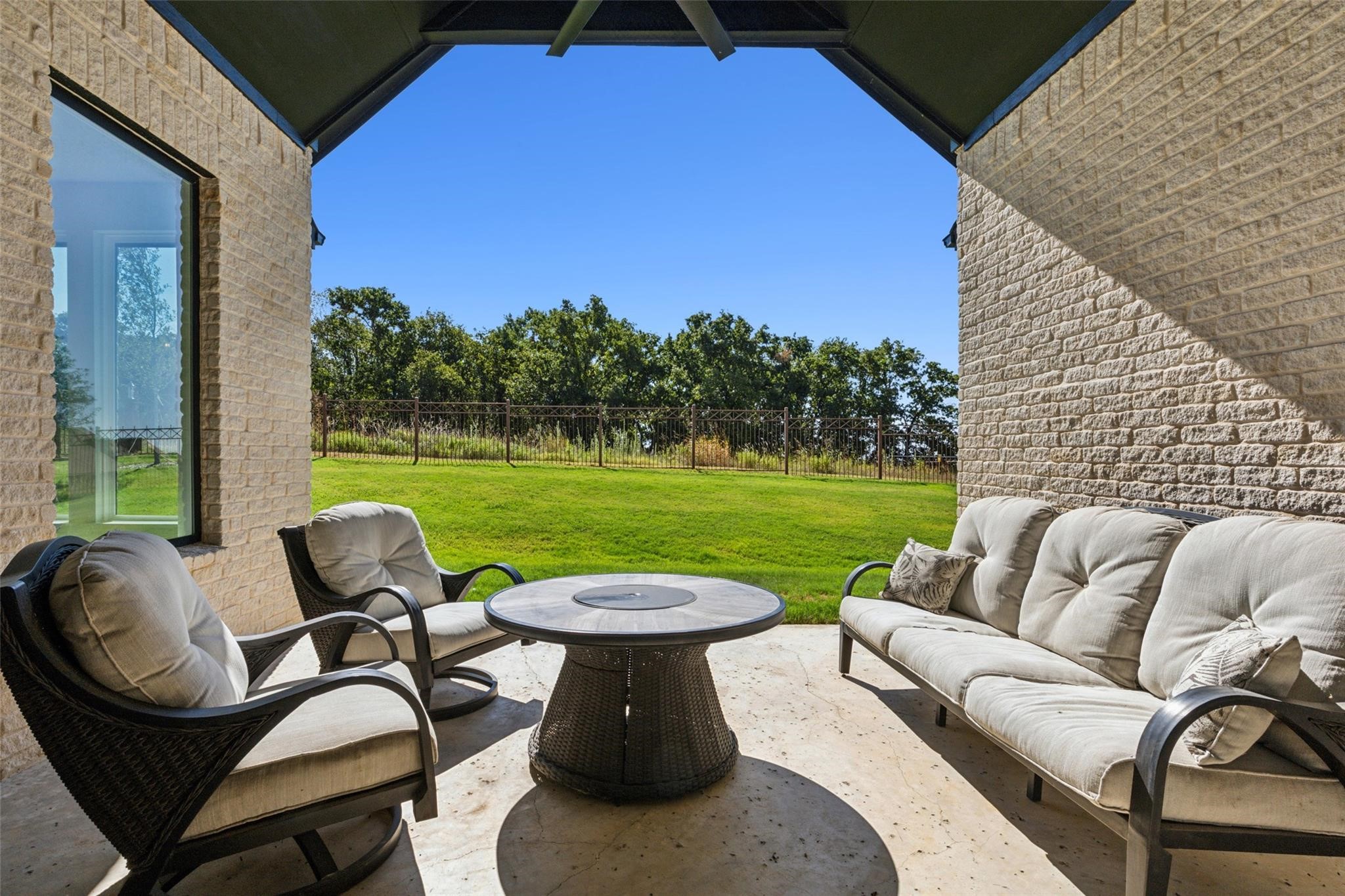 6808 Hickory Falls Drive