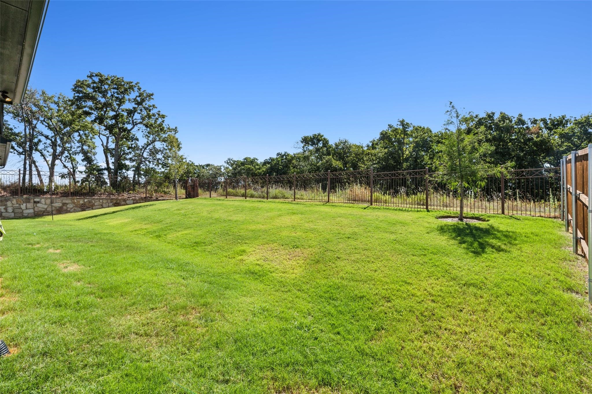 6808 Hickory Falls Drive