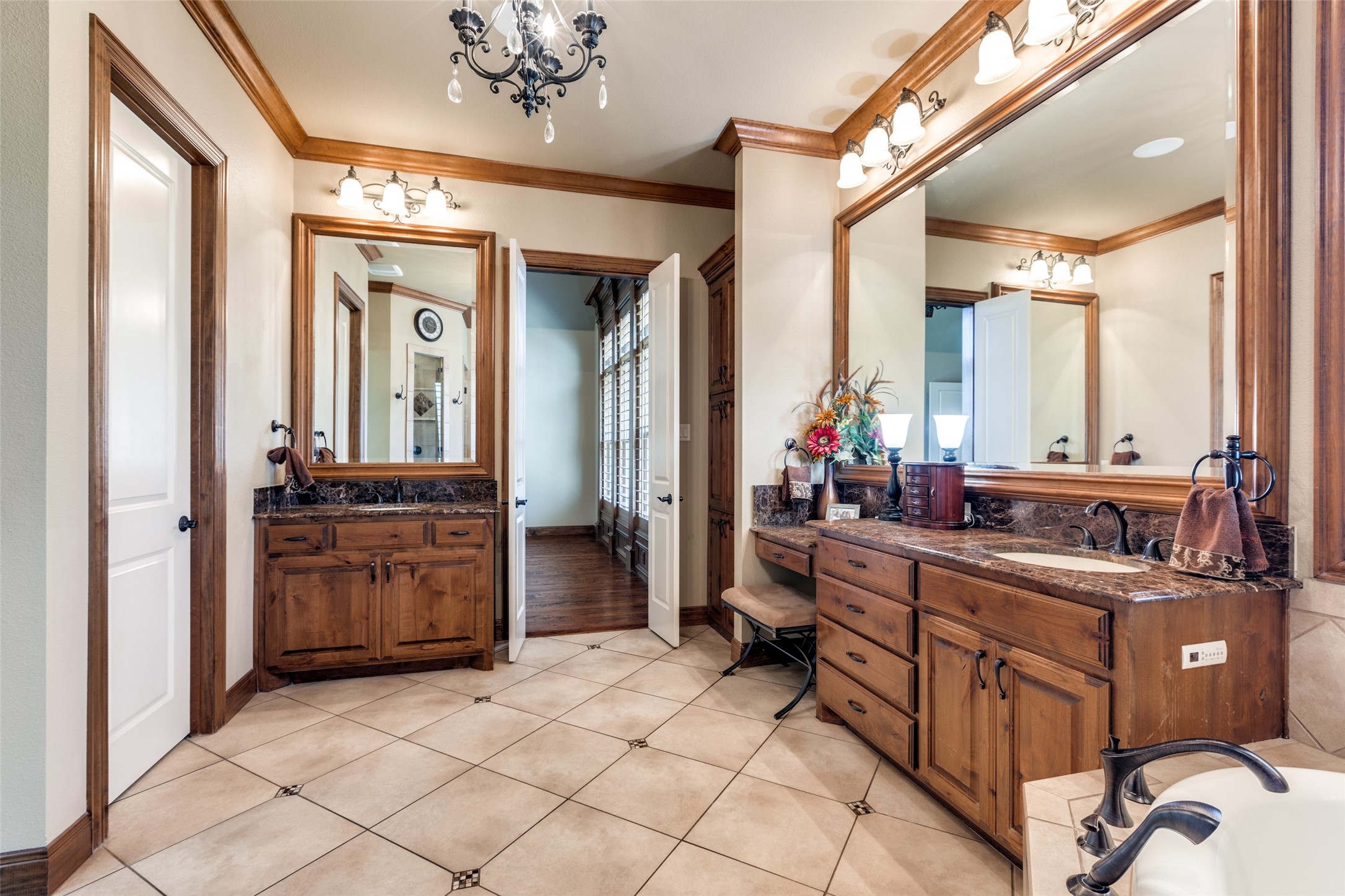 8601 Buckner Lane