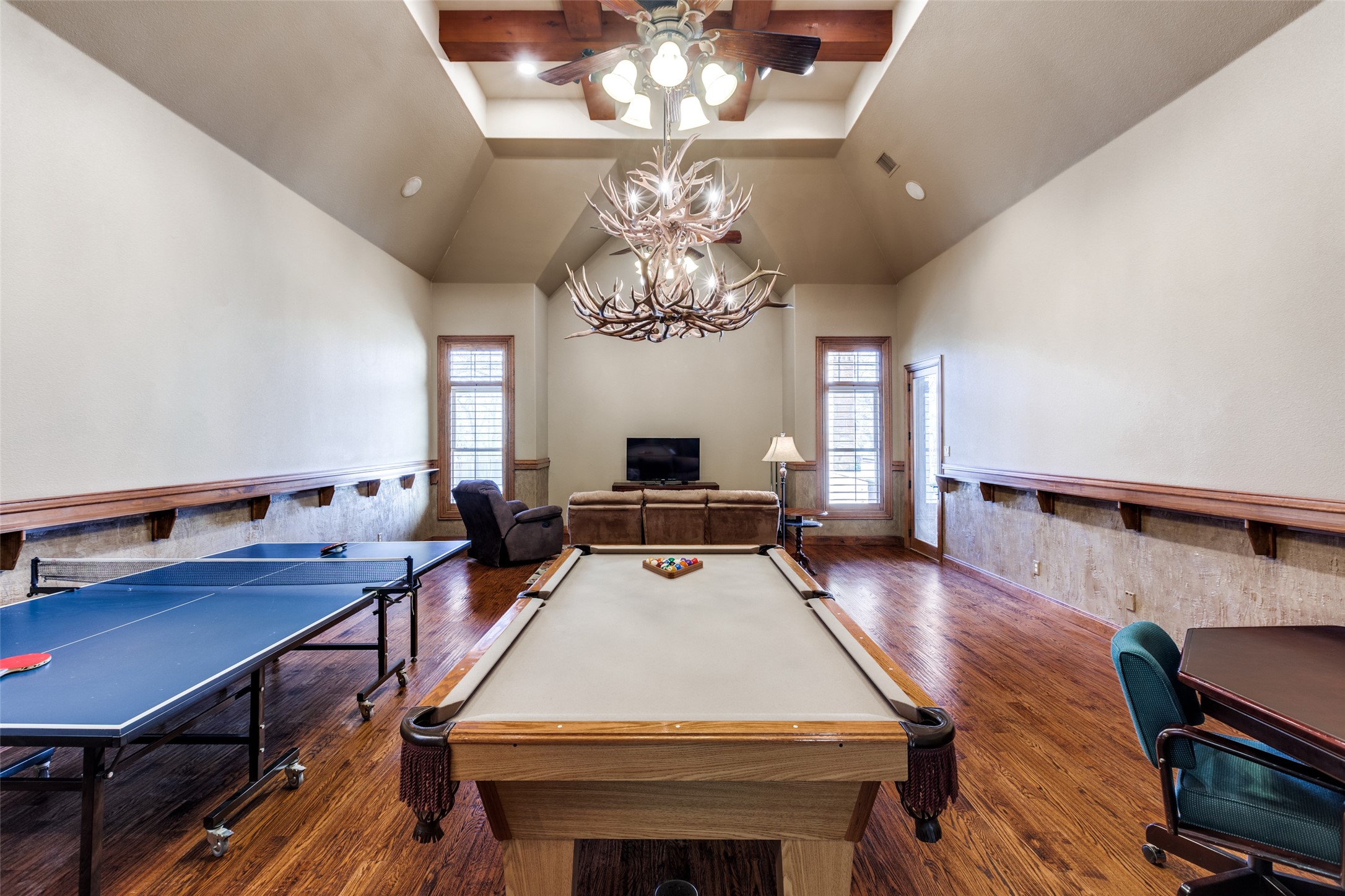 8601 Buckner Lane