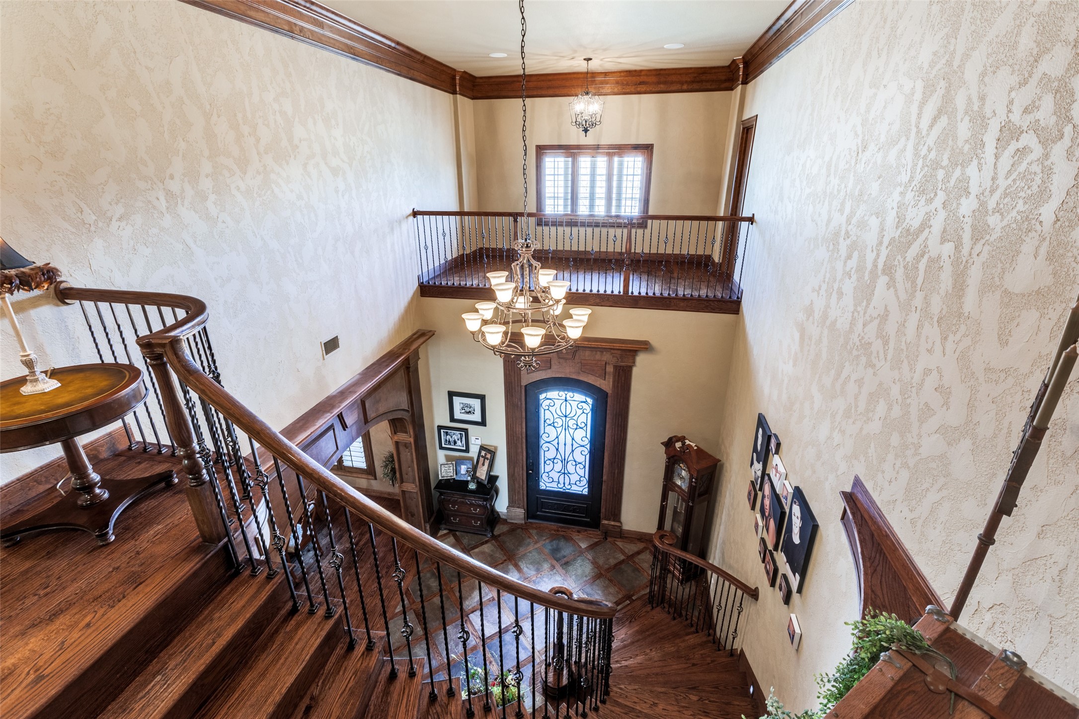 8601 Buckner Lane