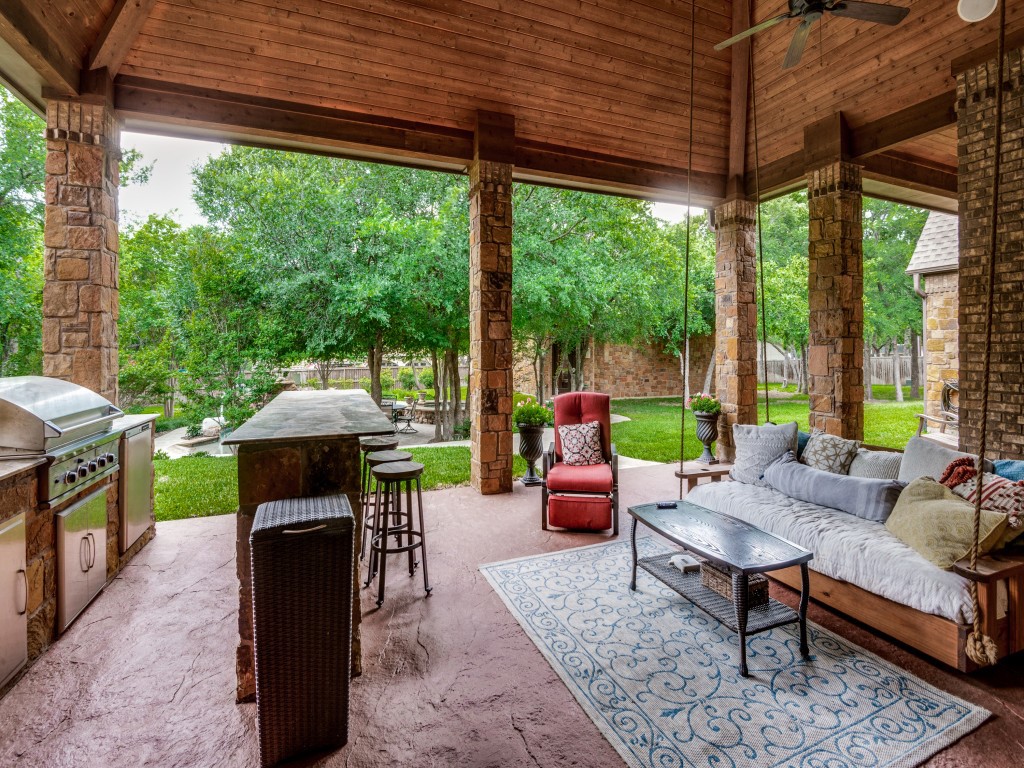 8601 Buckner Lane