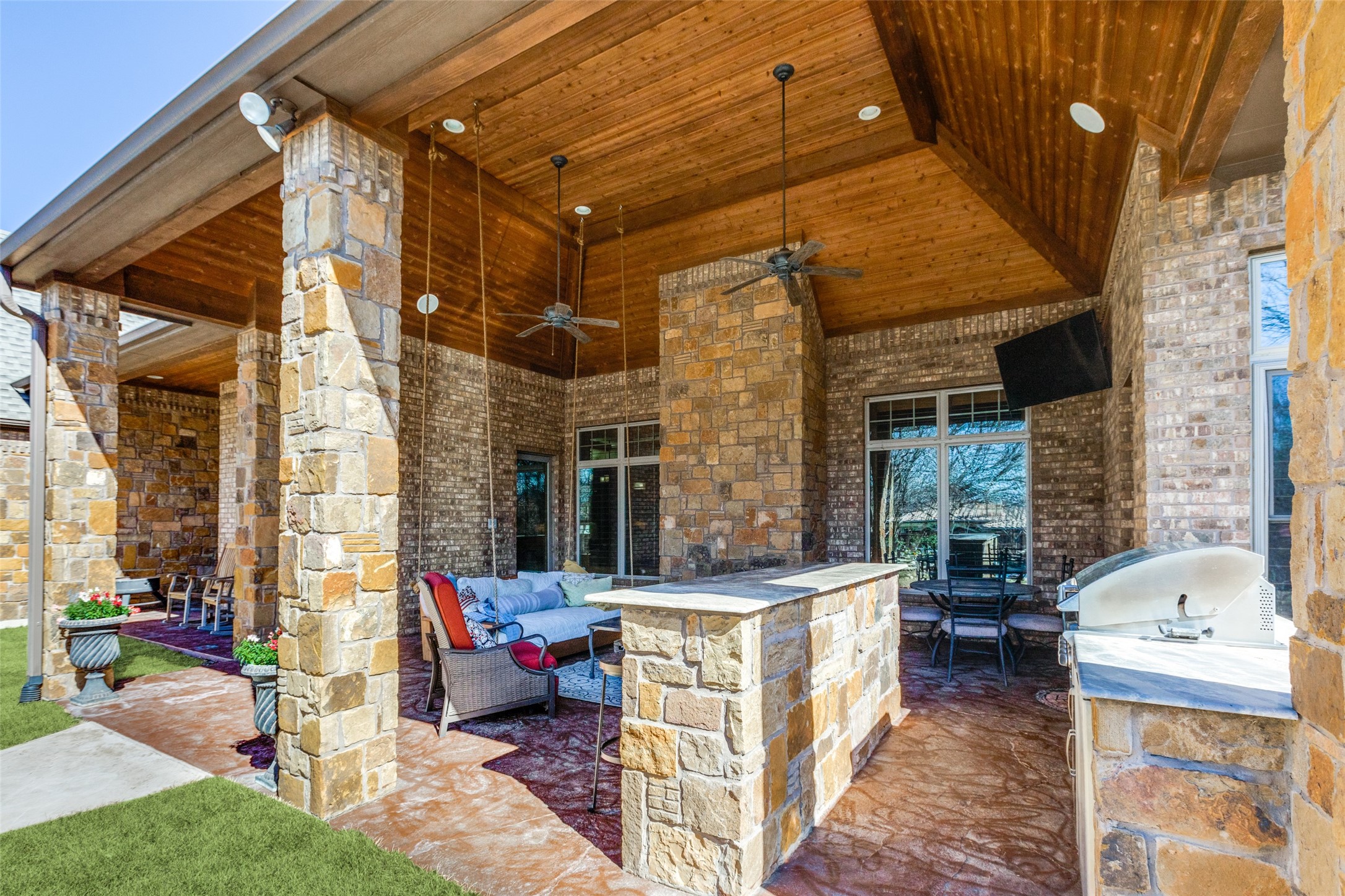 8601 Buckner Lane