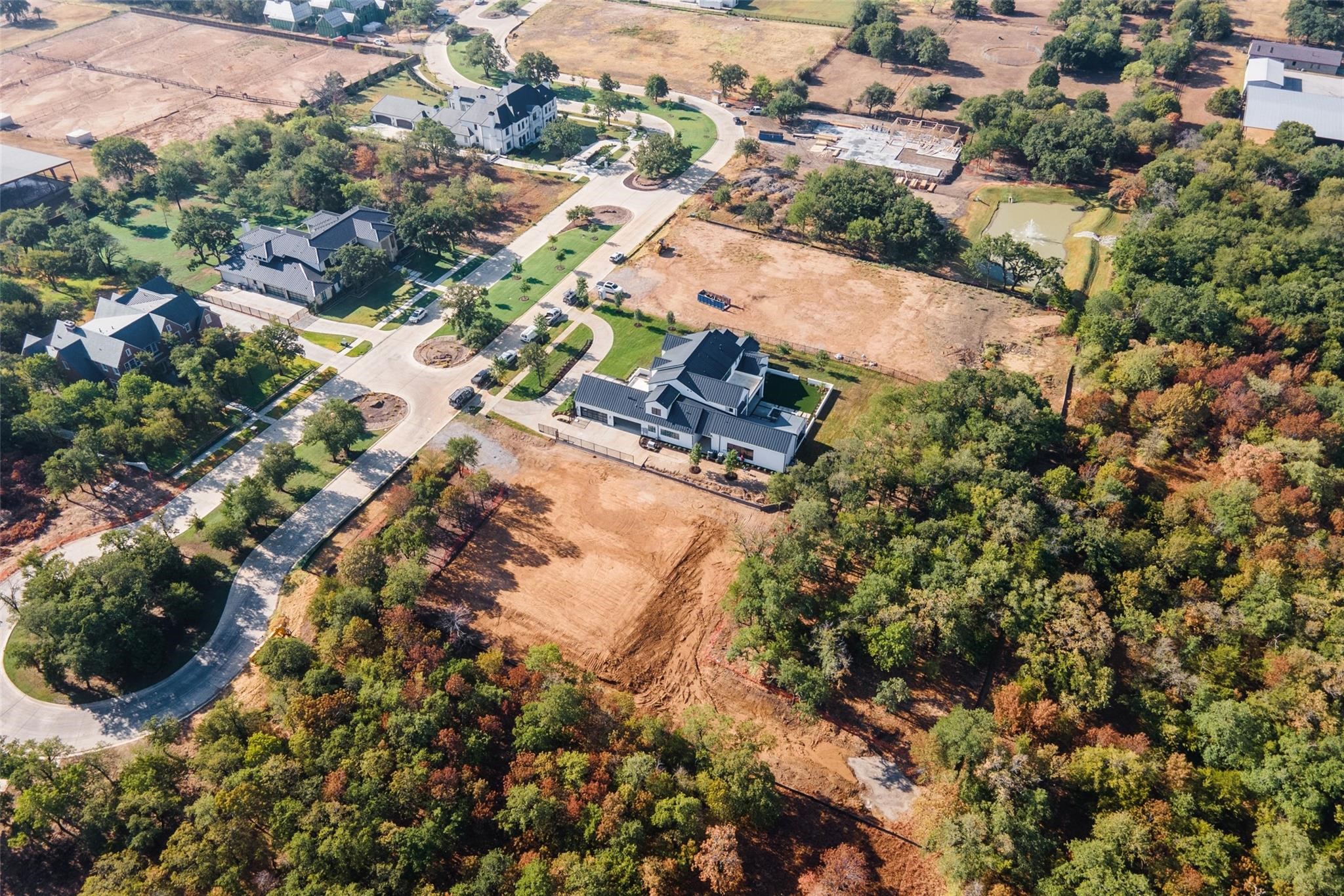 4600 Saddleback Lane