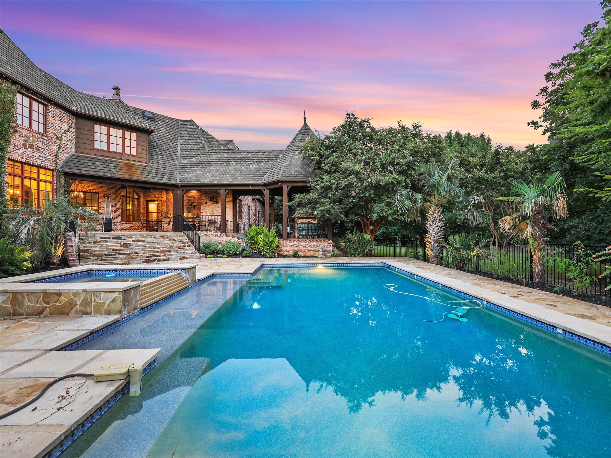 1855 Broken Bend Drive