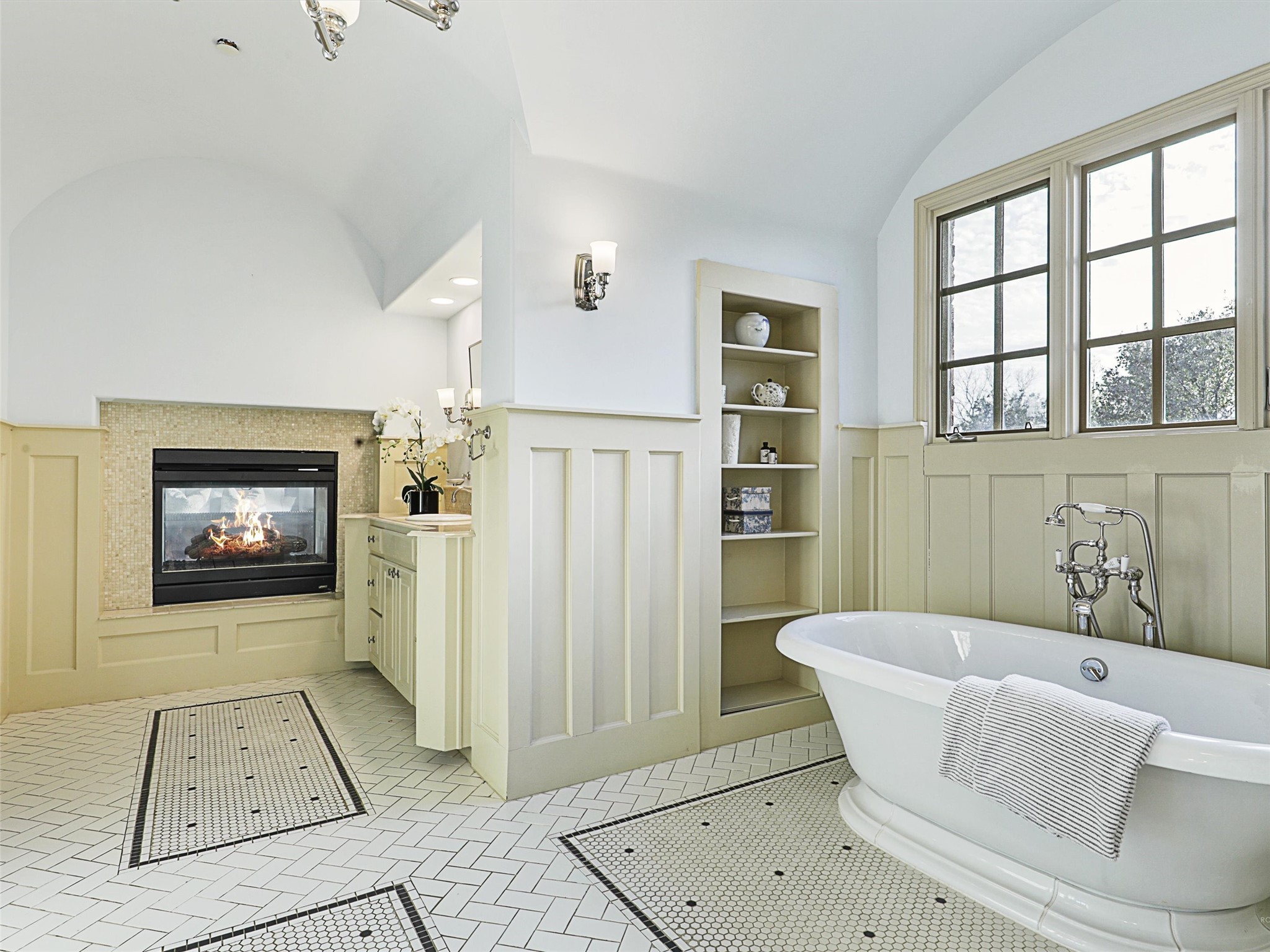 1855 Broken Bend Drive