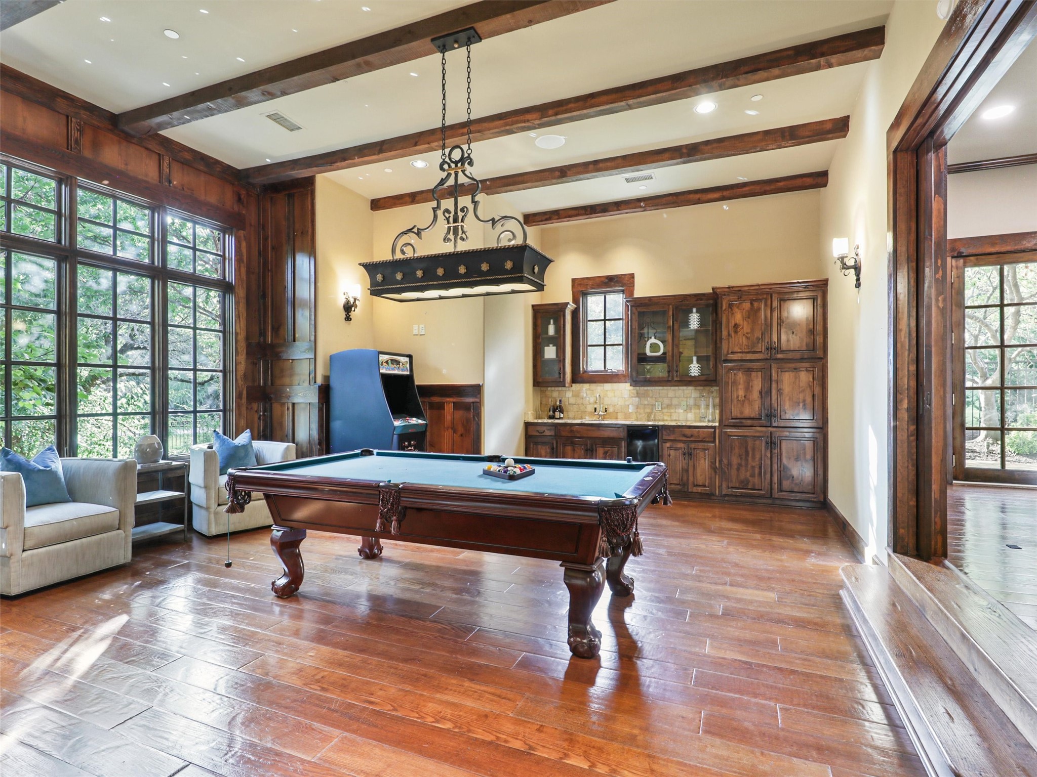 1855 Broken Bend Drive