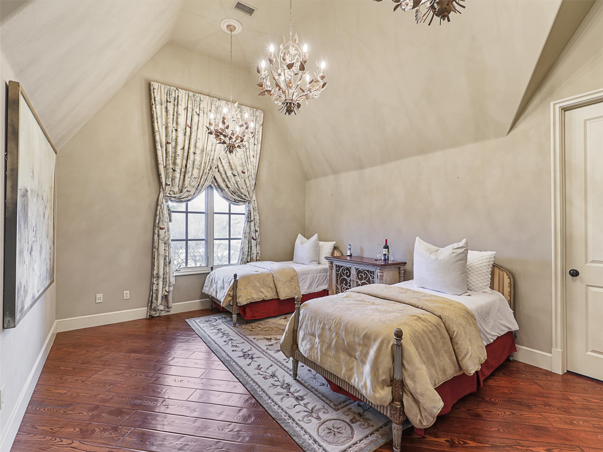 1855 Broken Bend Drive