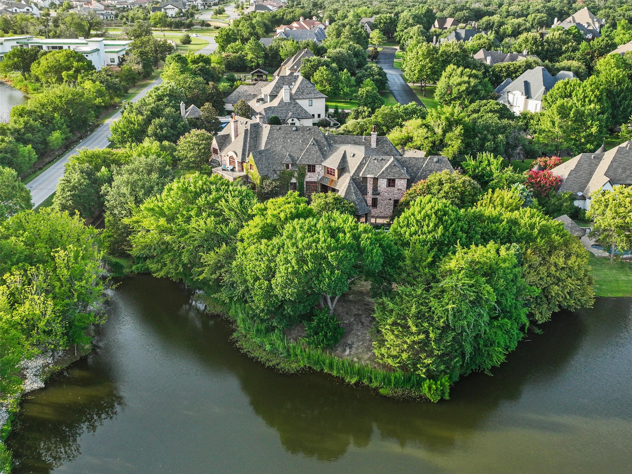 1855 Broken Bend Drive