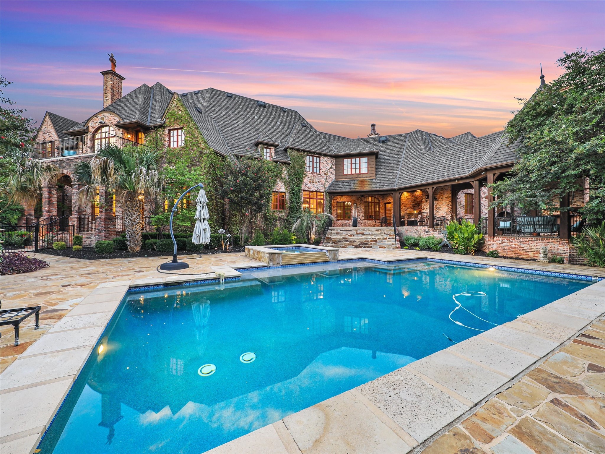 1855 Broken Bend Drive