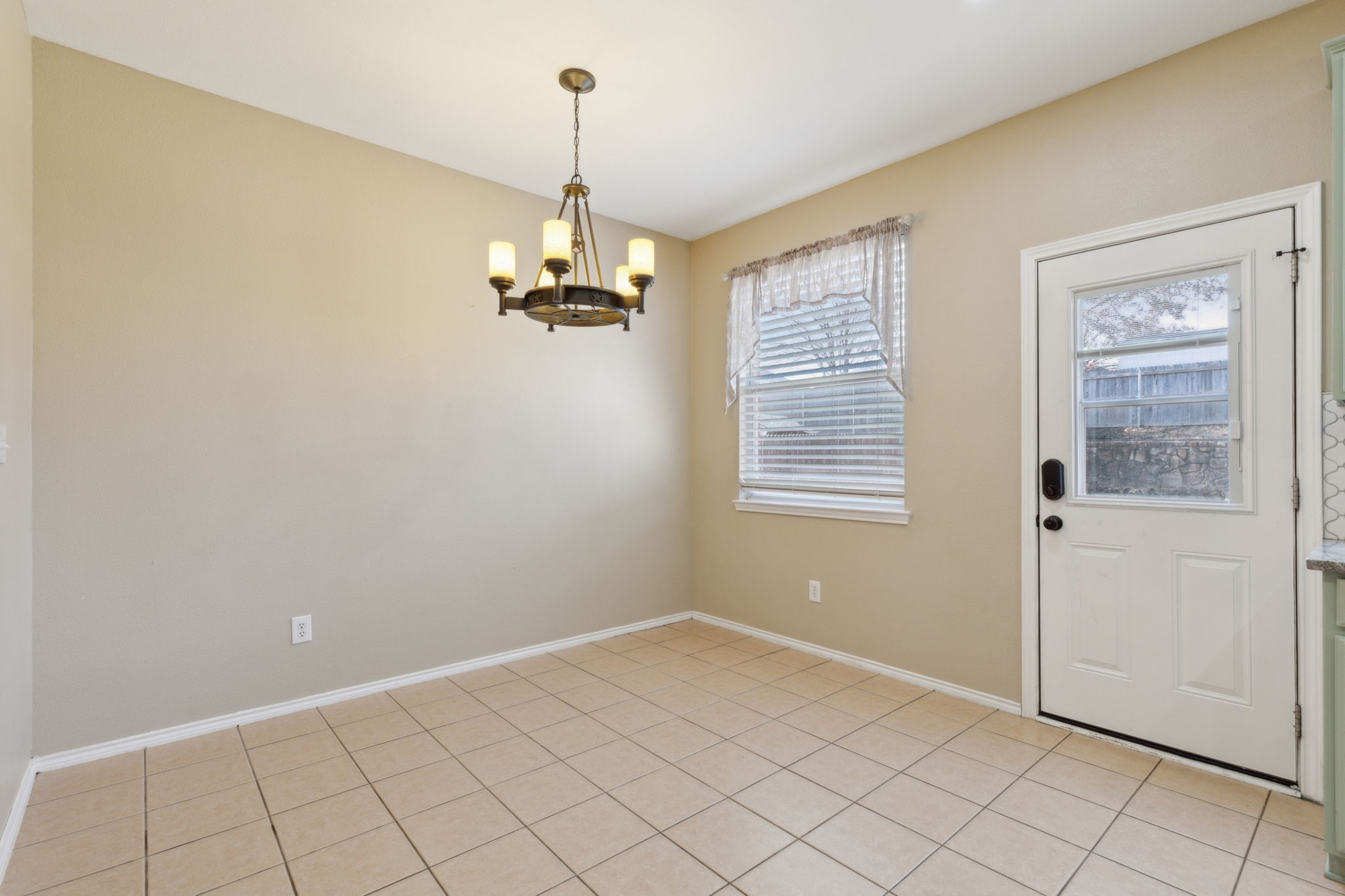 8302 Carallia Court