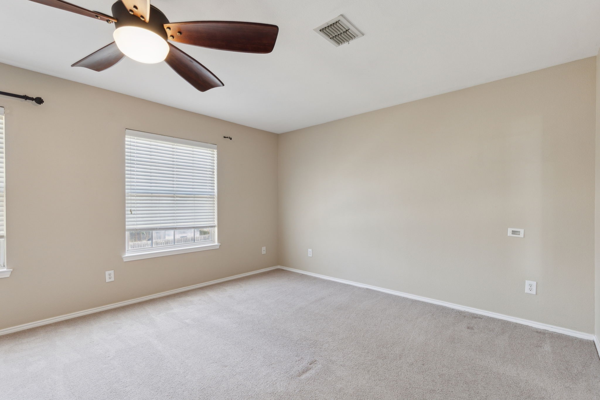 8302 Carallia Court