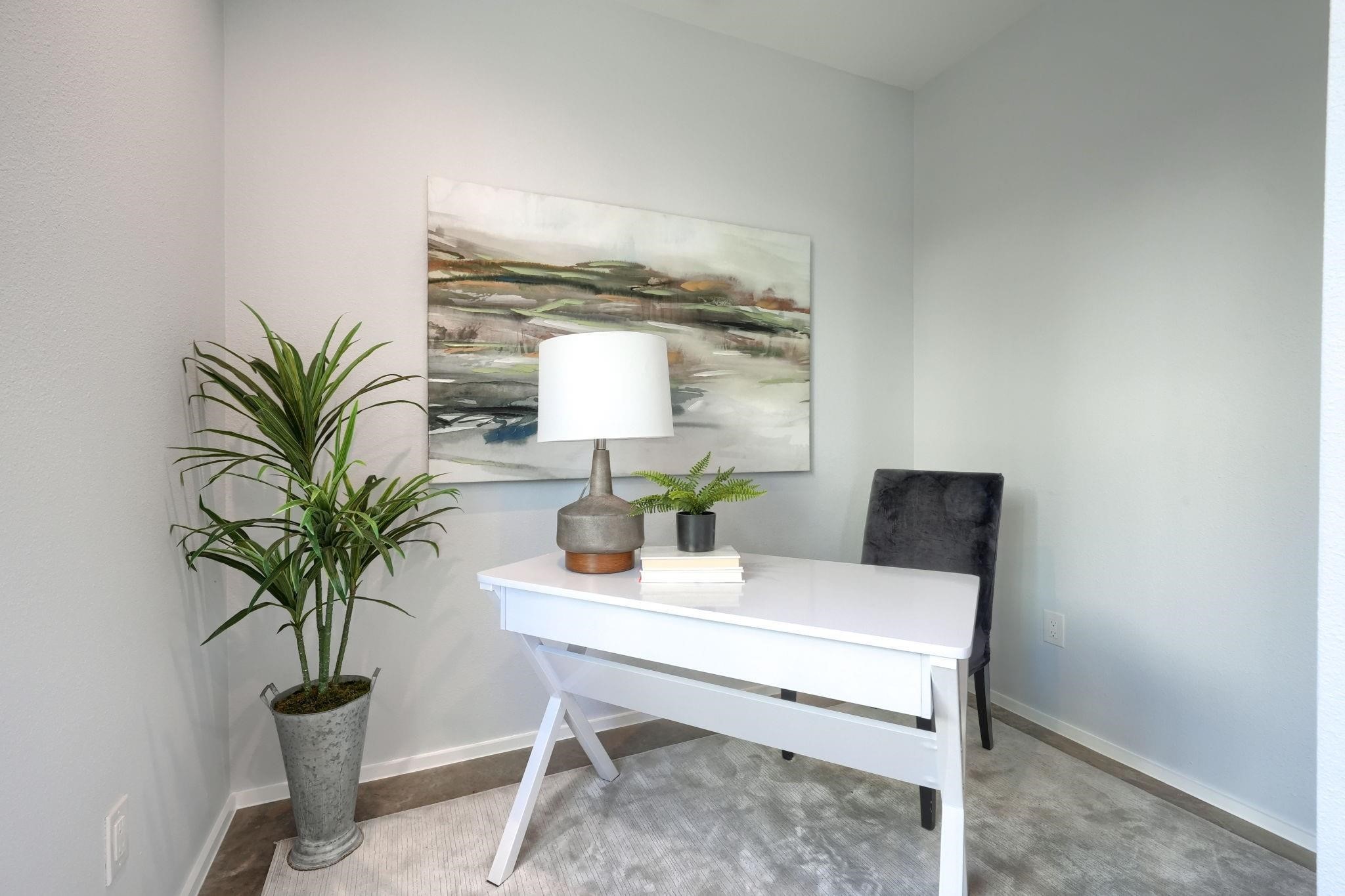 5931 Lindell Avenue 105