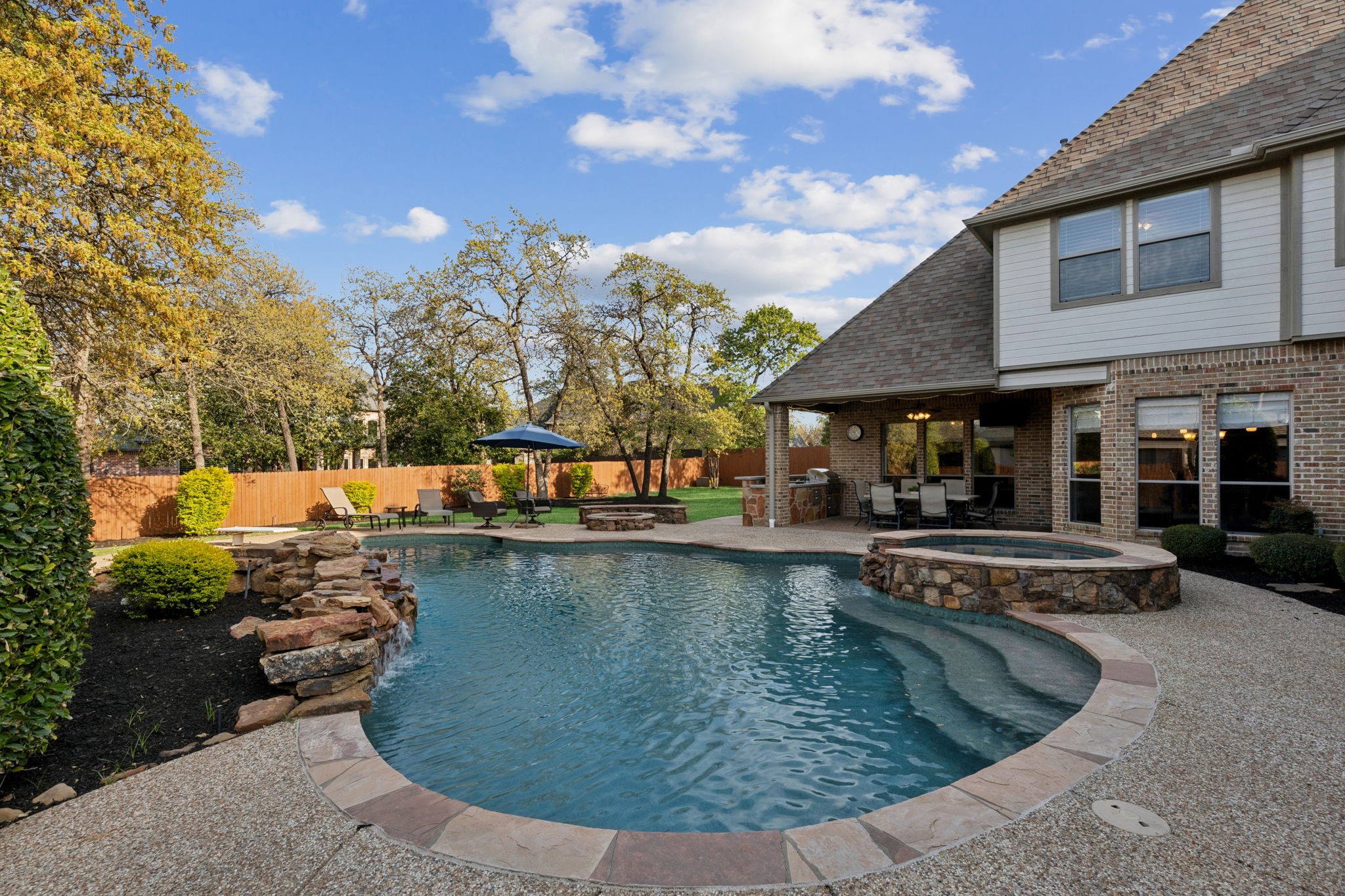 1805 Kinsale Drive