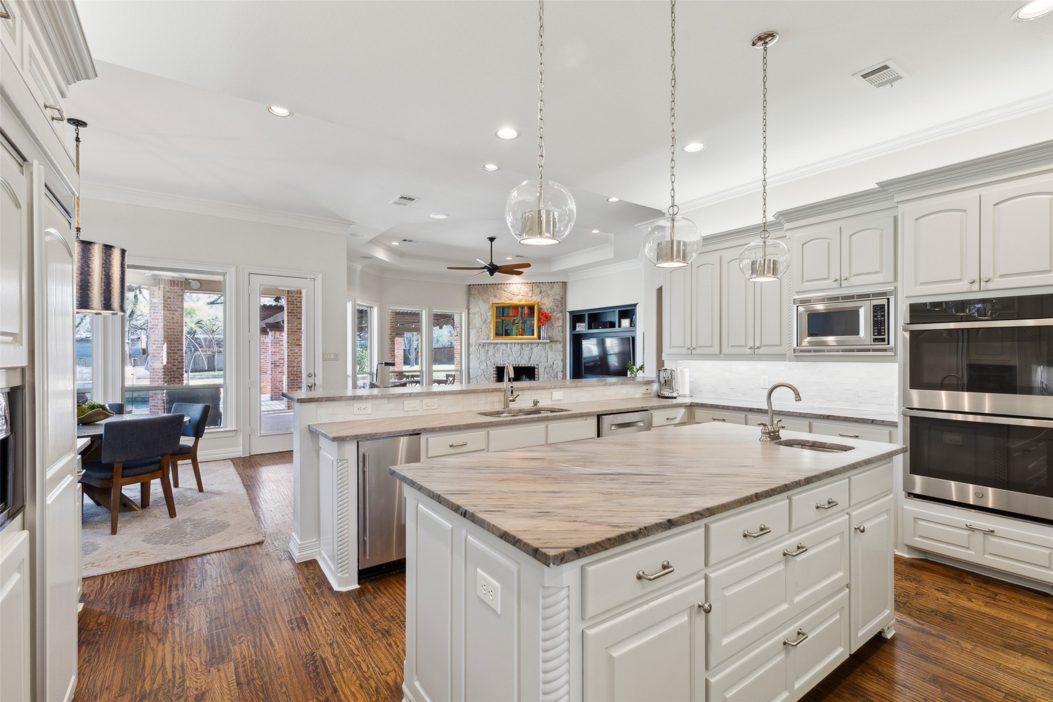 3001 Loch Meadow Court