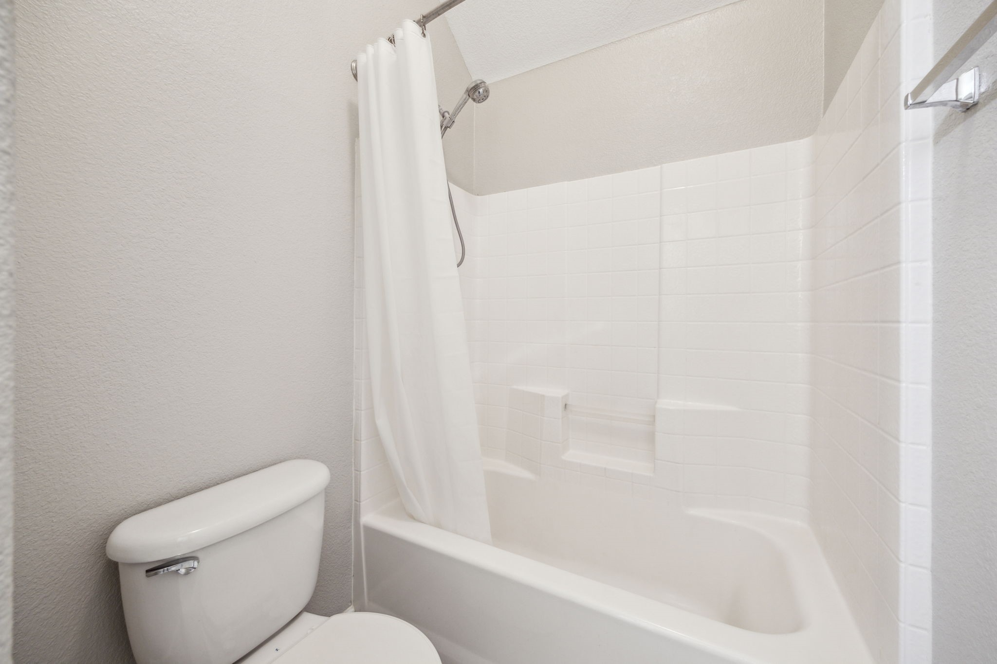 2801 Gardendale Drive