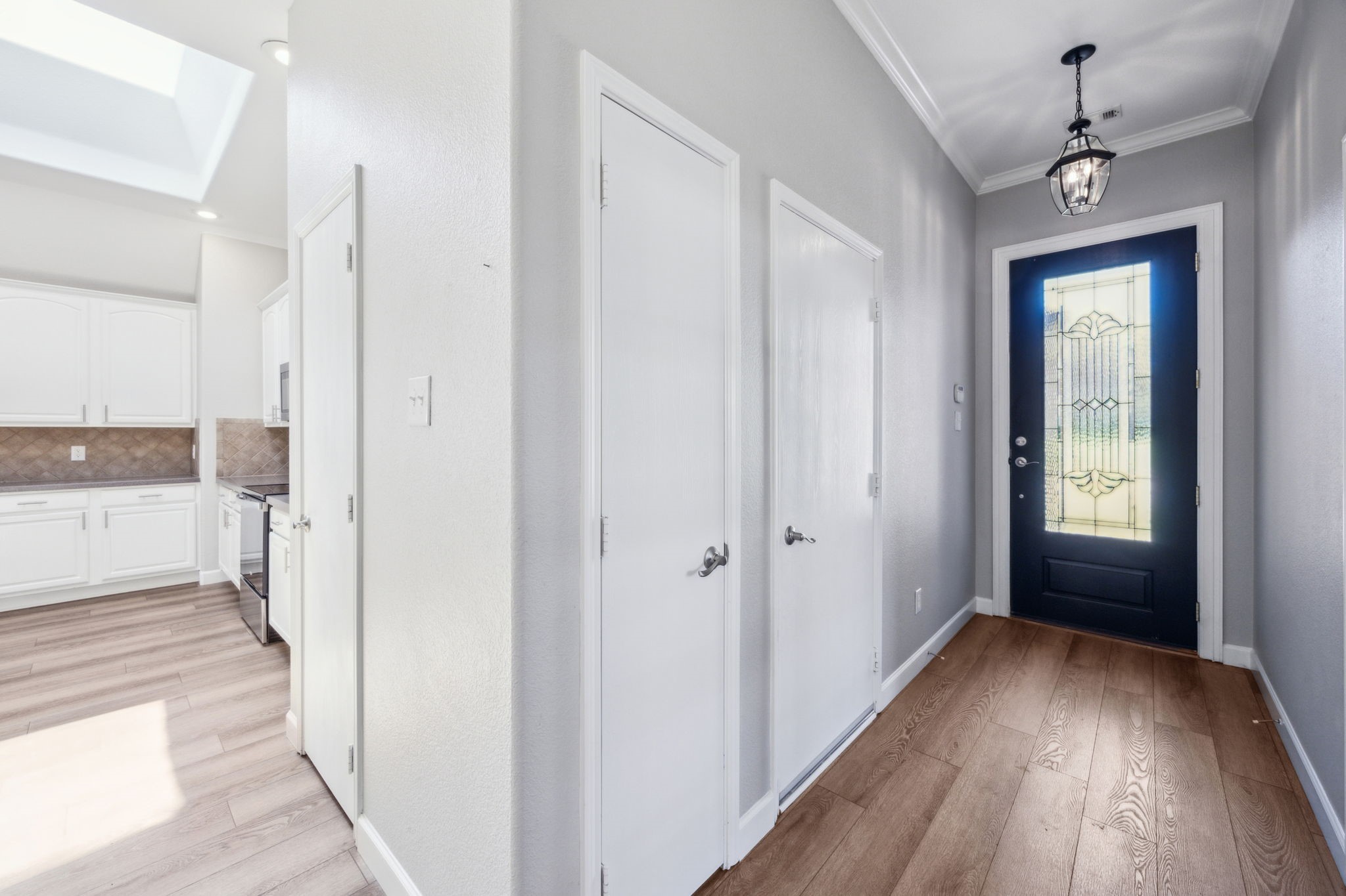 2801 Gardendale Drive