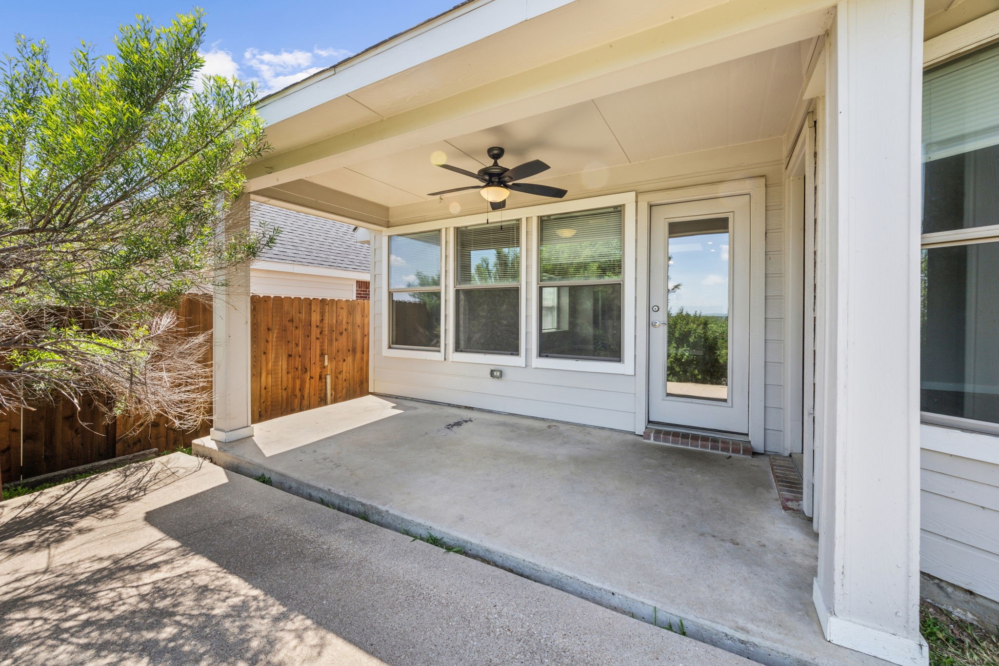 2801 Gardendale Drive