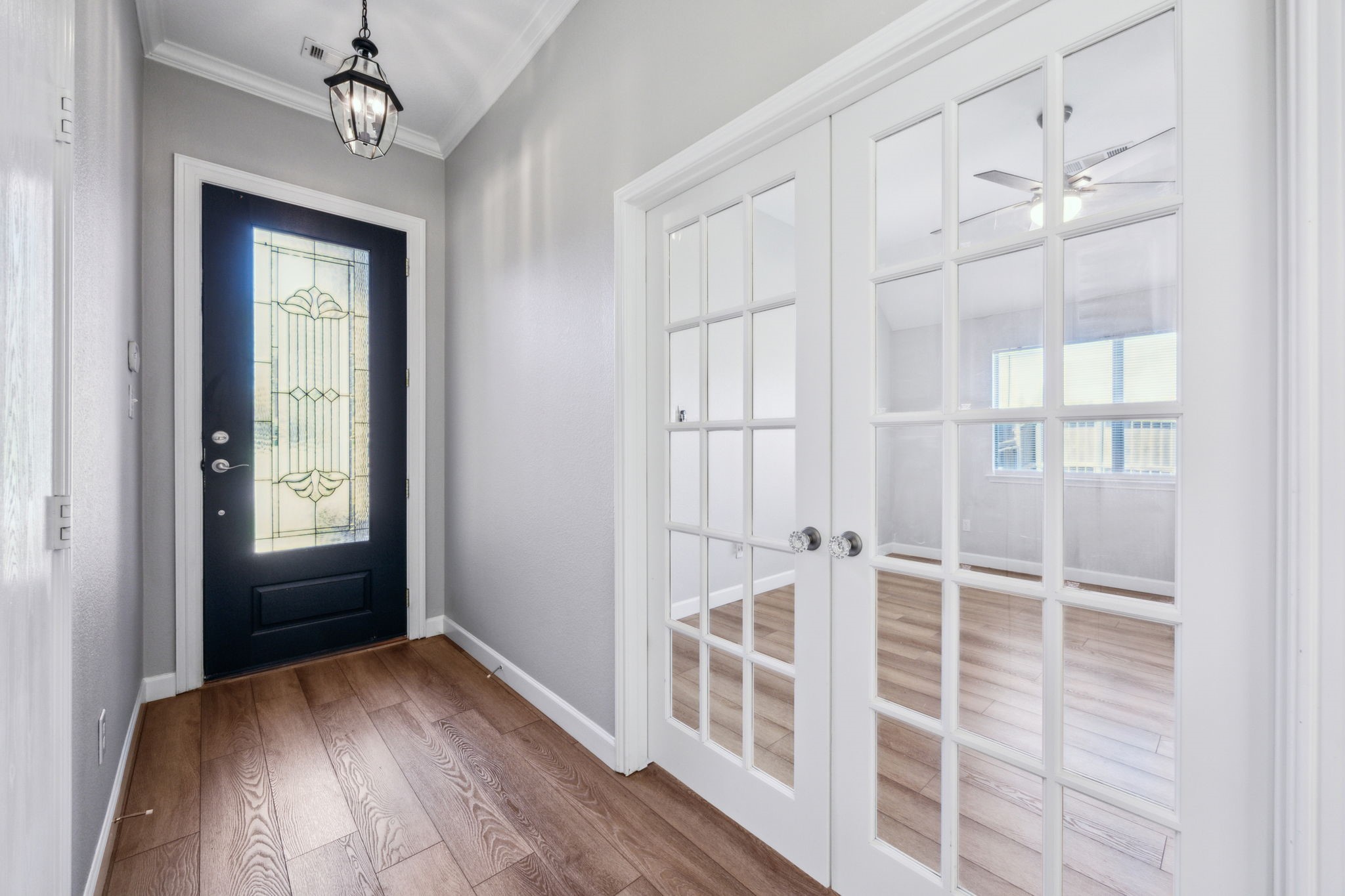 2801 Gardendale Drive