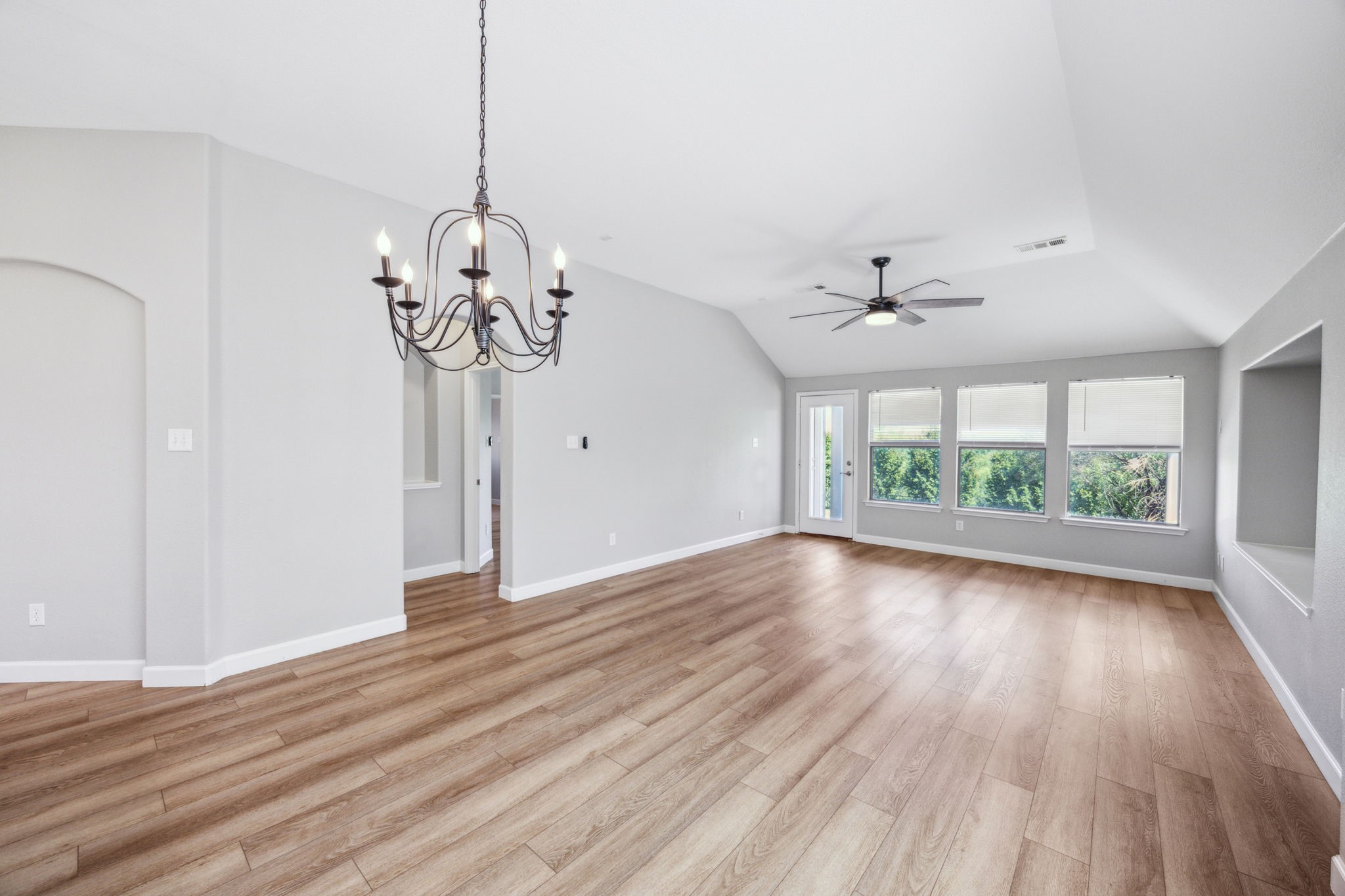 2801 Gardendale Drive