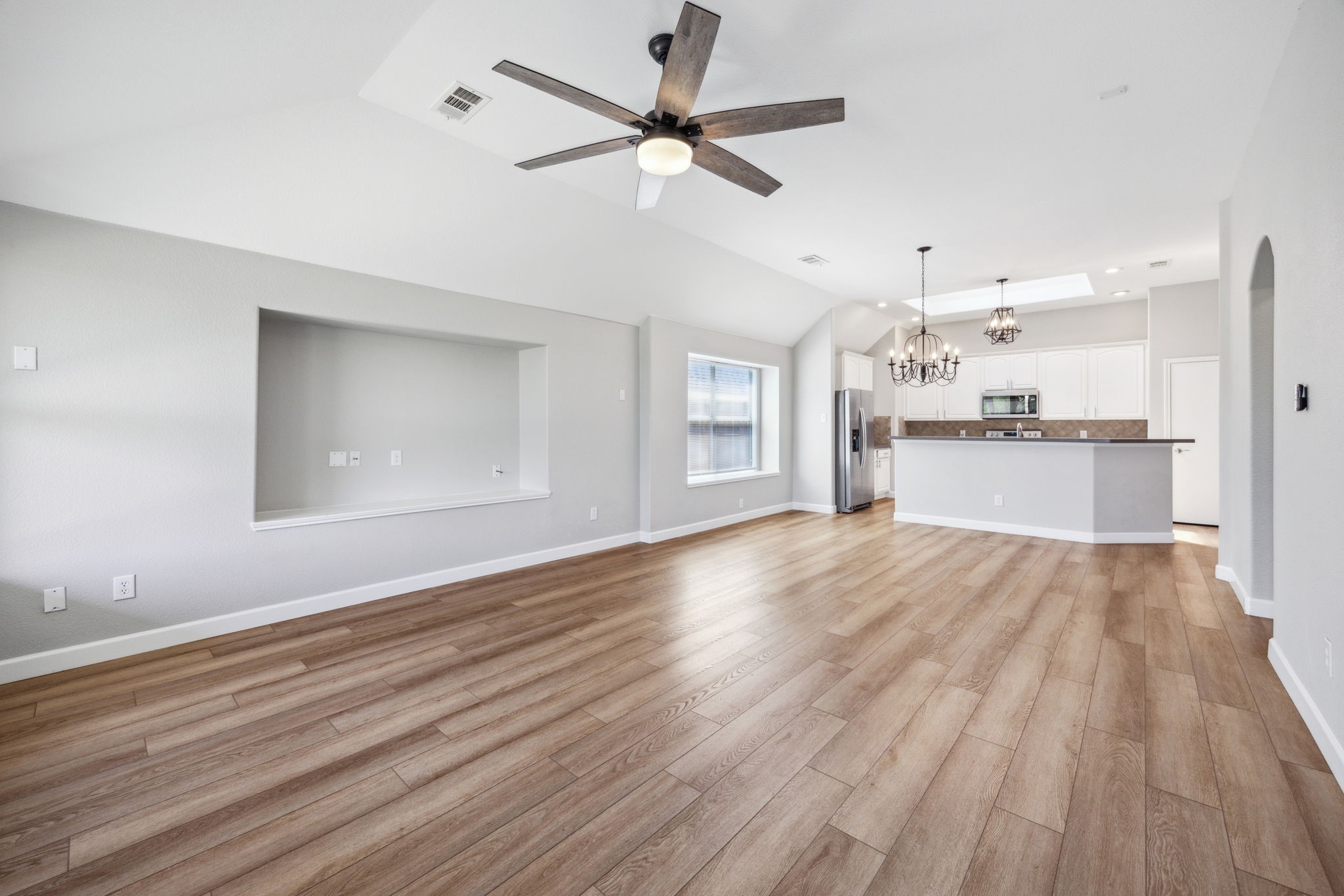 2801 Gardendale Drive