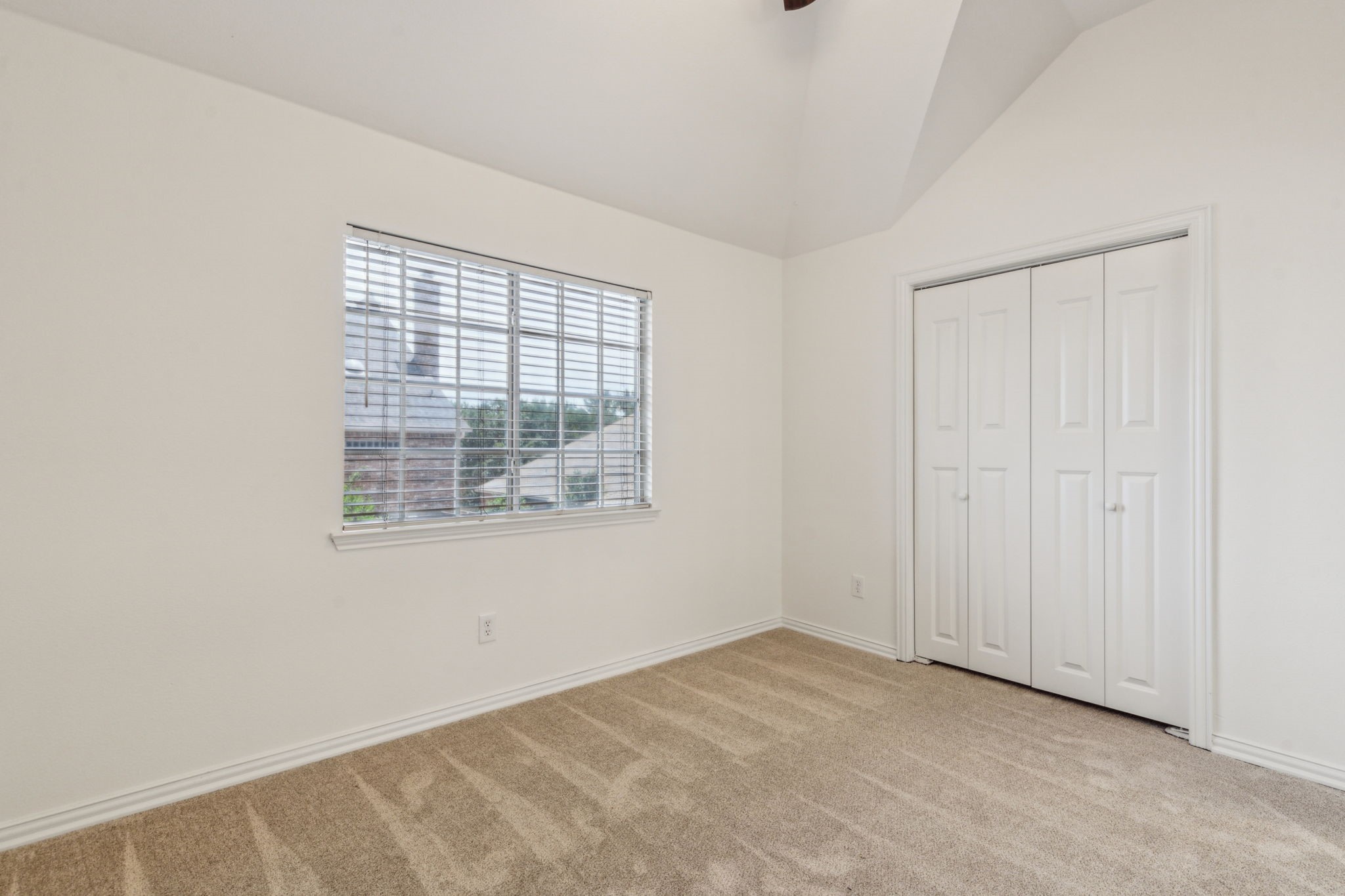 601 Indian Creek Drive