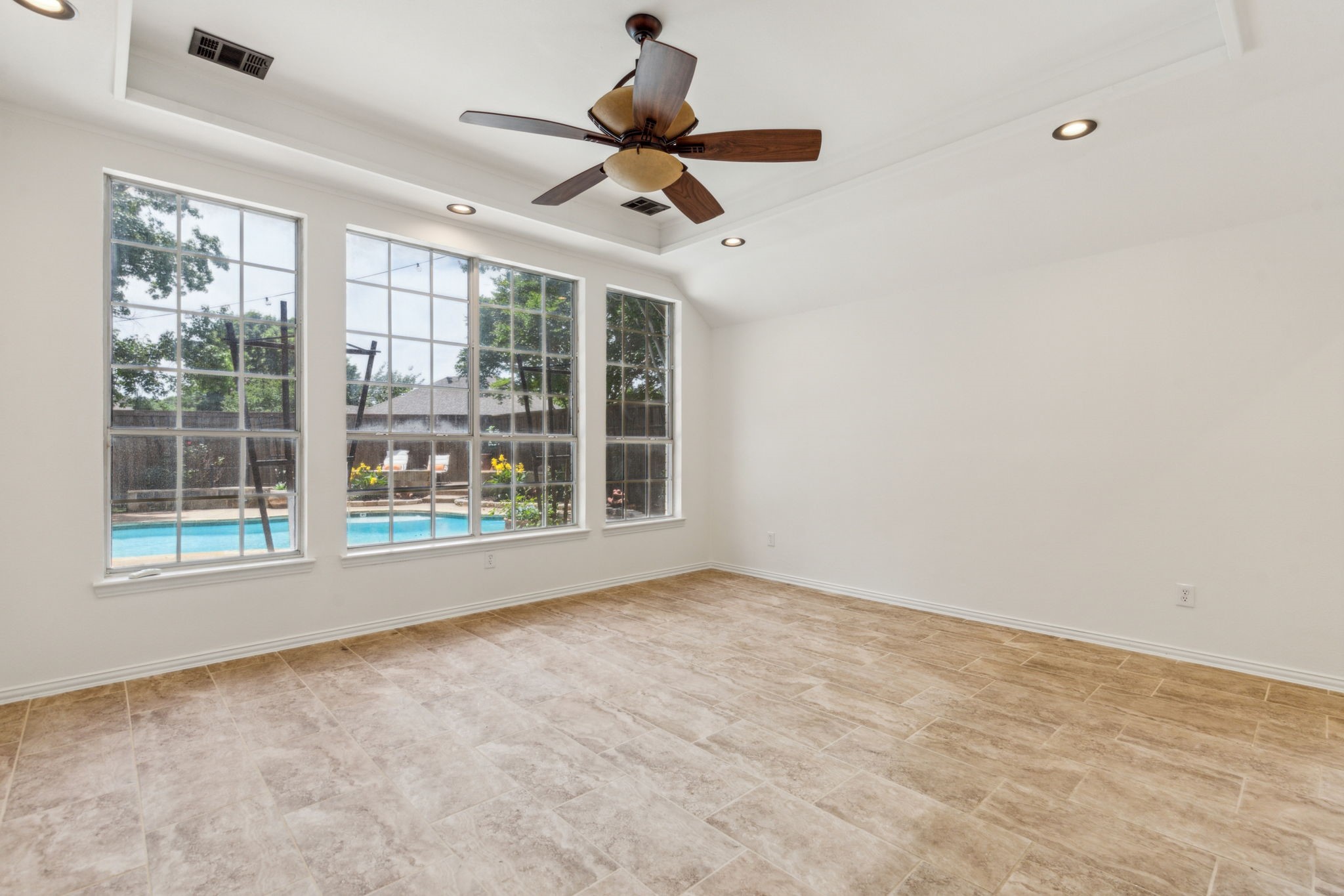 601 Indian Creek Drive