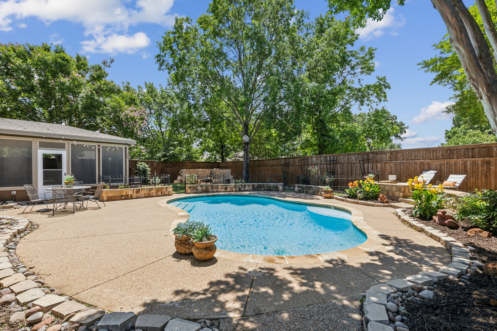 601 Indian Creek Drive