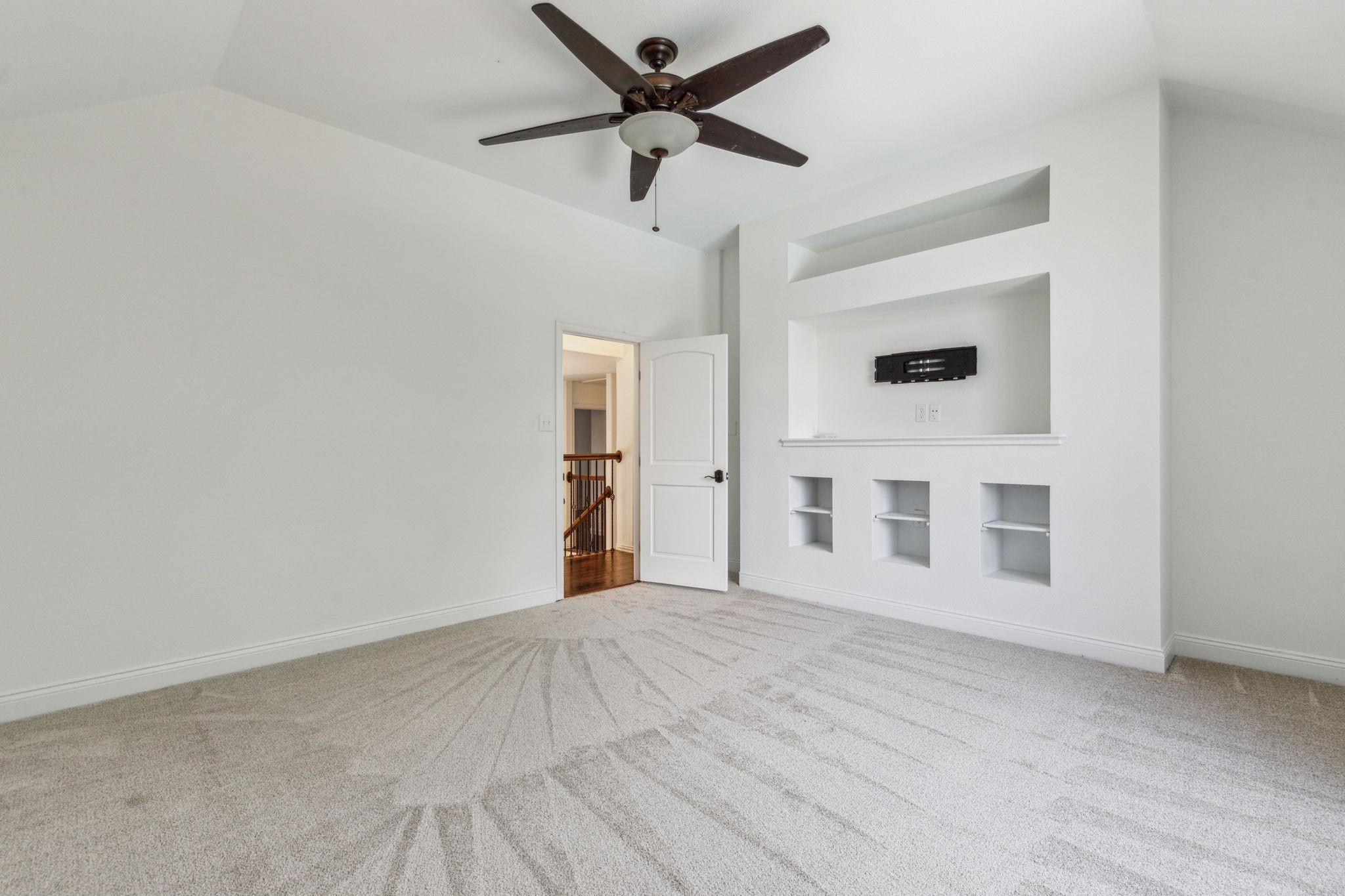 601 Indian Creek Drive