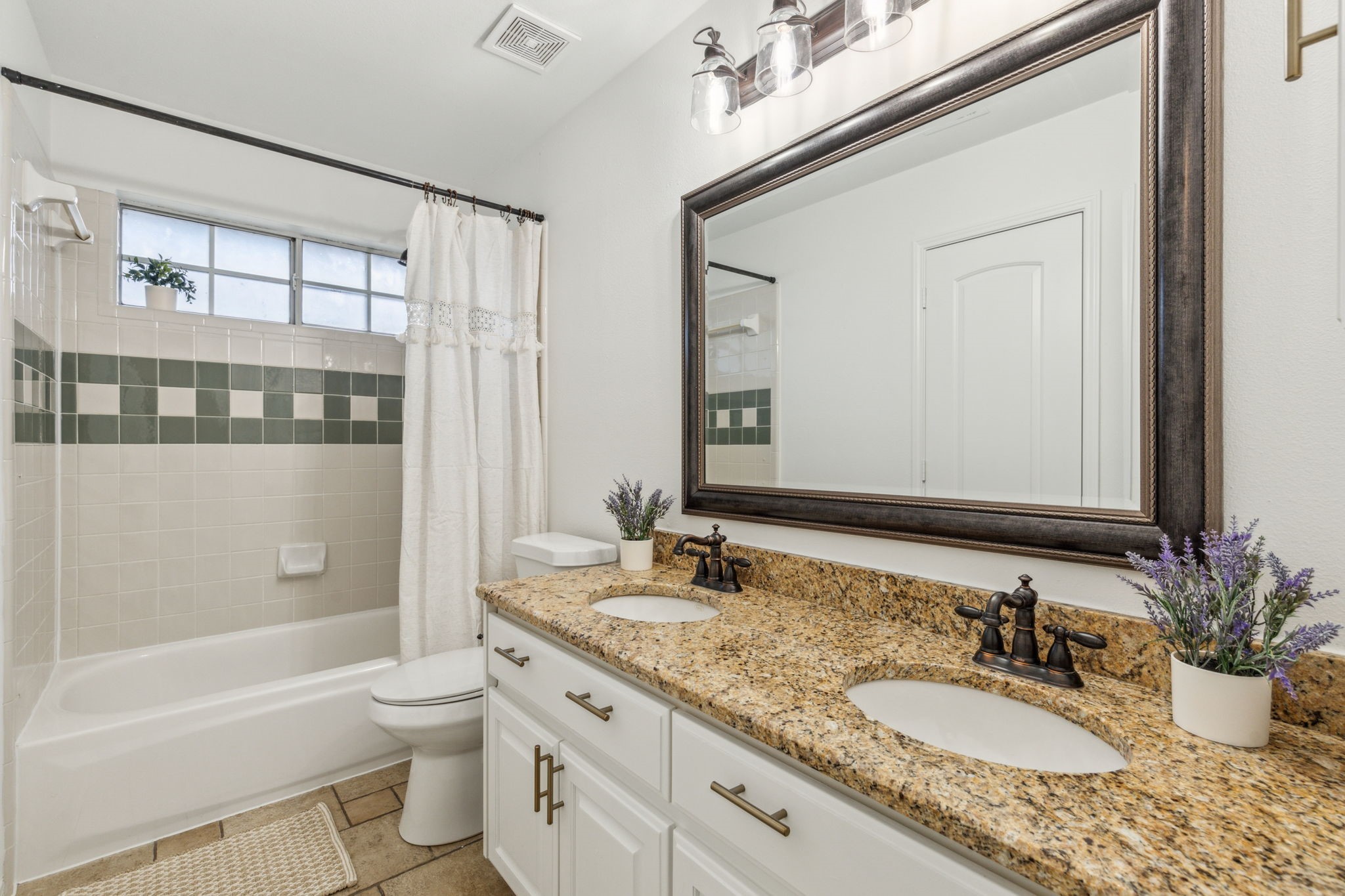 601 Indian Creek Drive