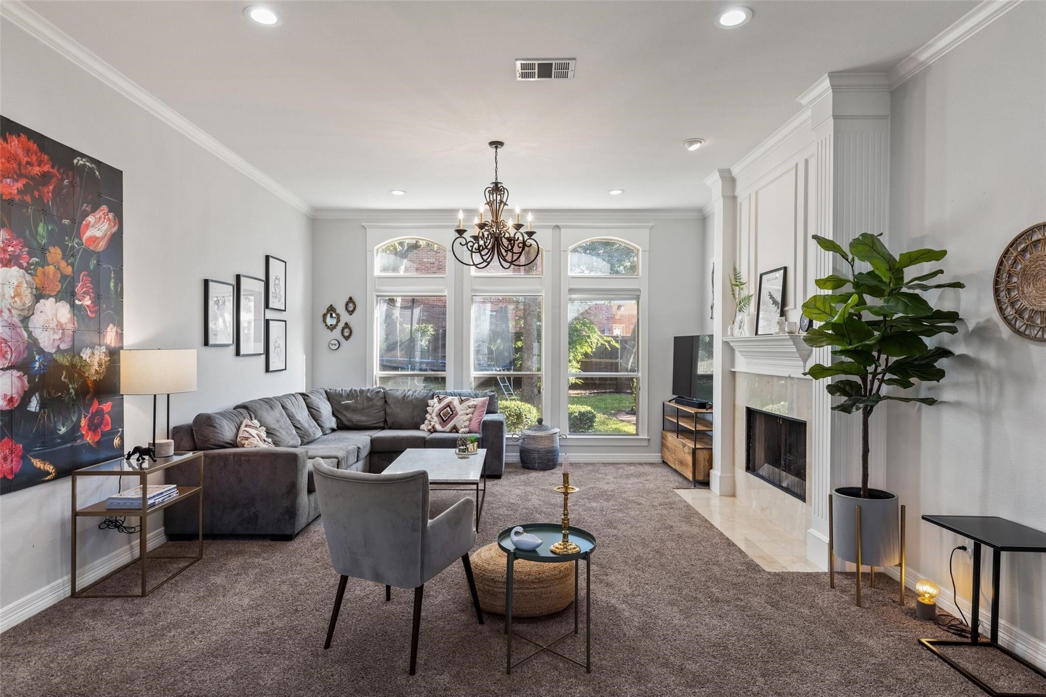 801 Parkdale Drive