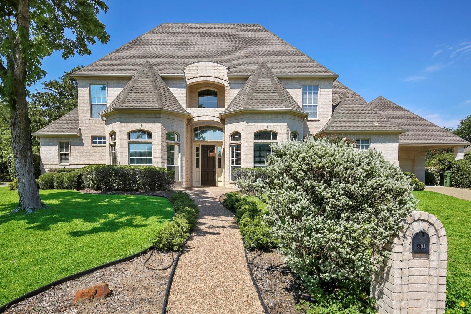 801 Parkdale Drive