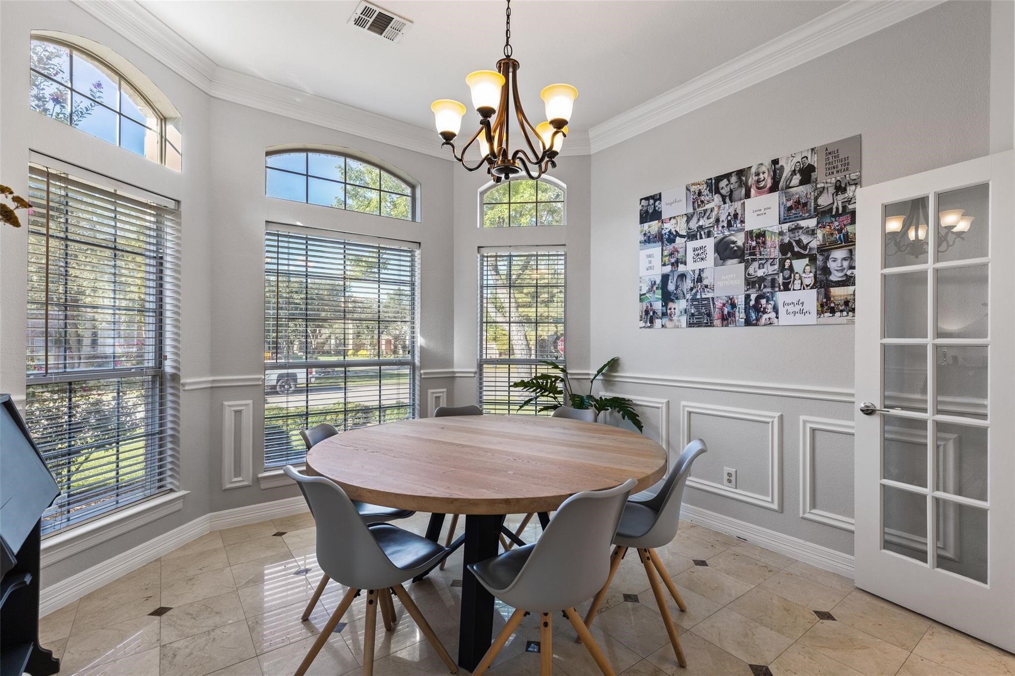 801 Parkdale Drive