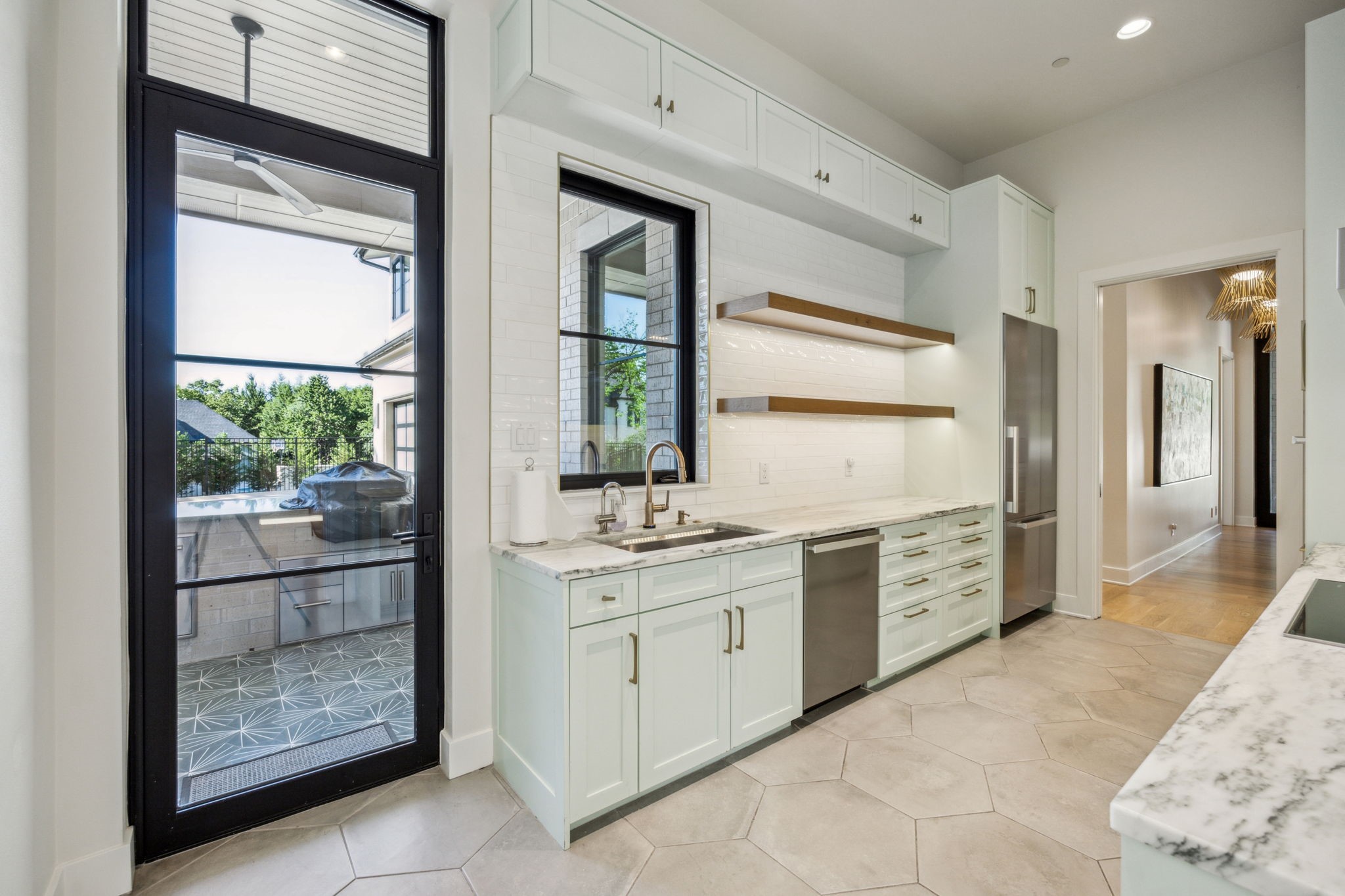 1501 Moss Lane