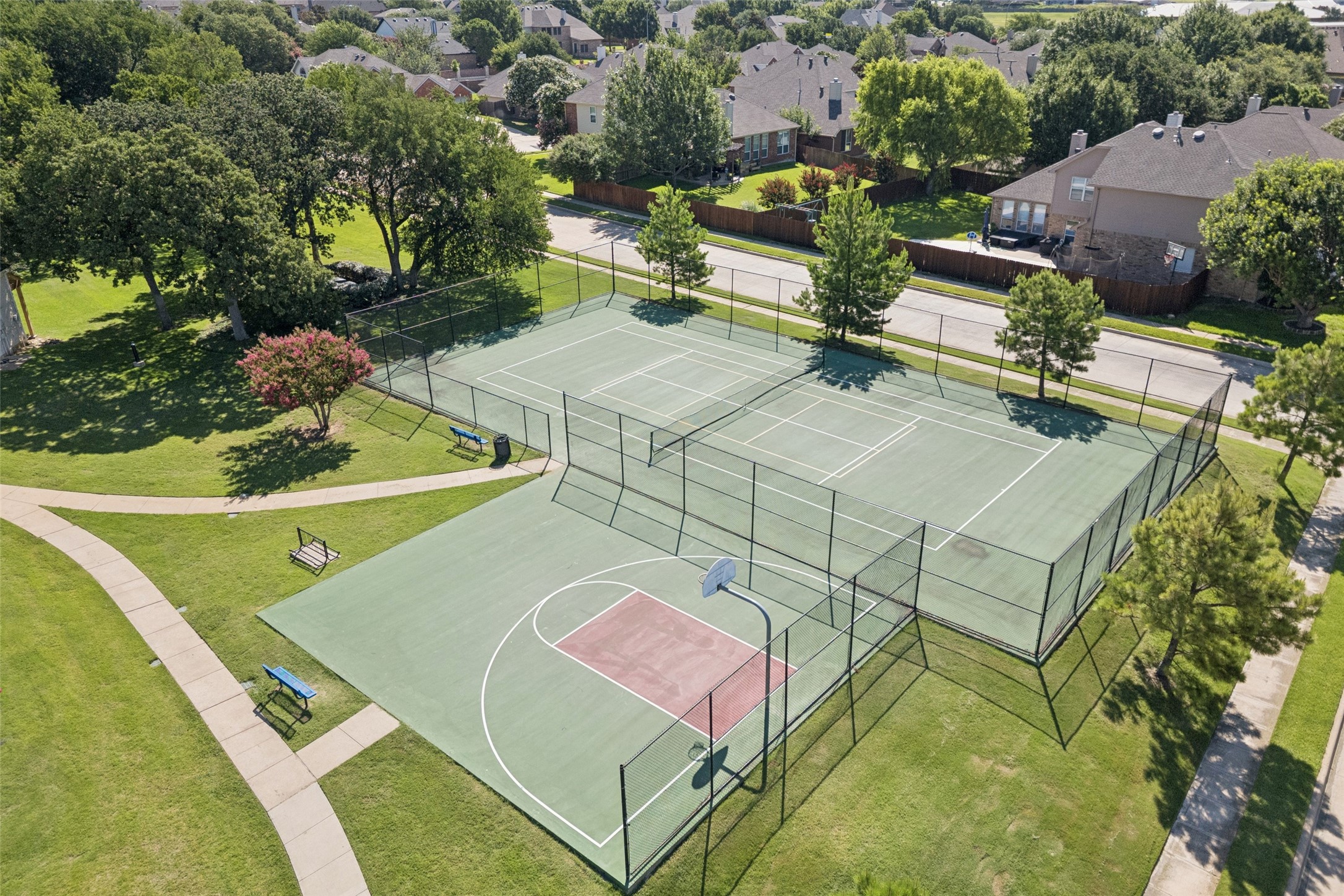 2604 Triangle Leaf Drive