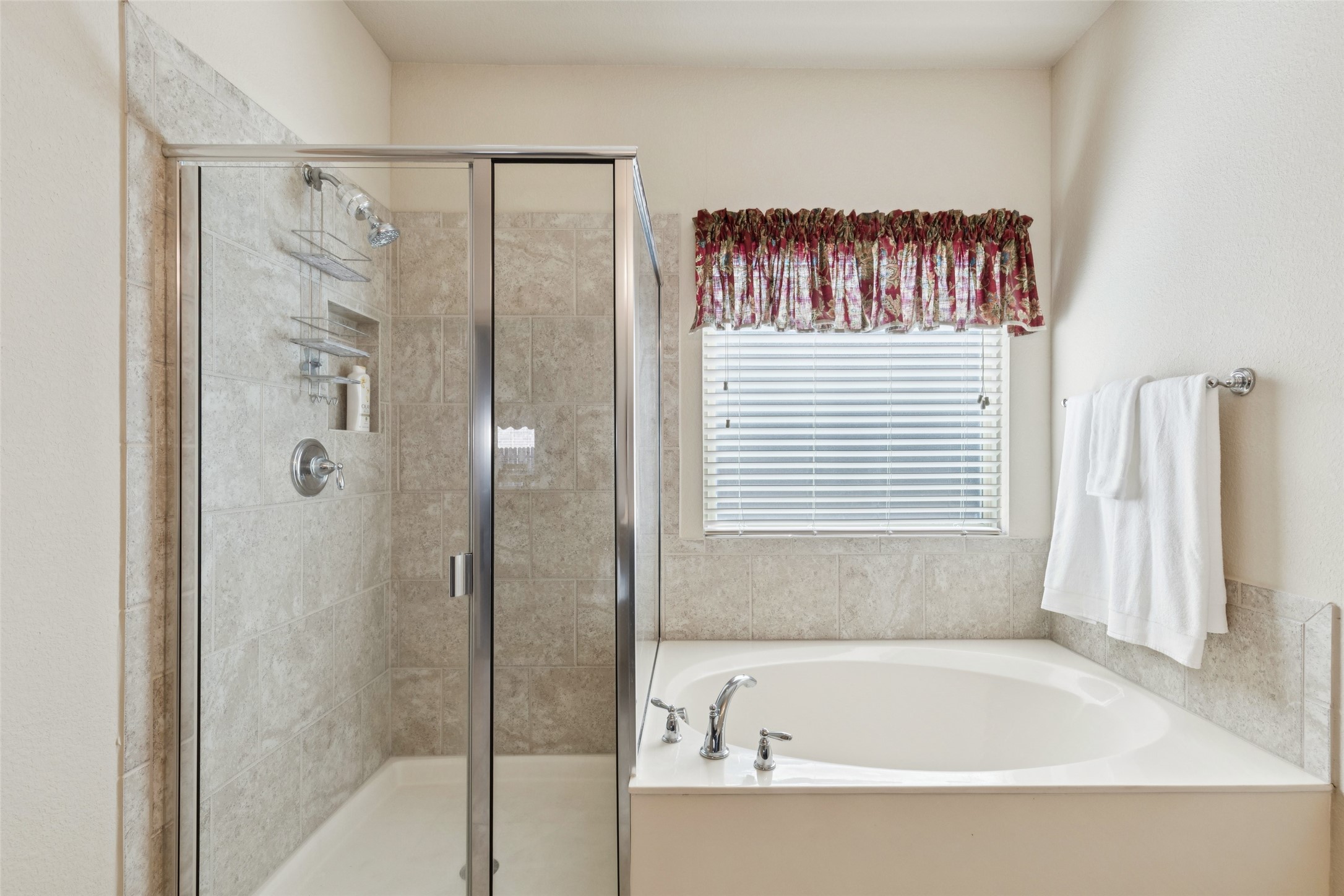 2604 Triangle Leaf Drive