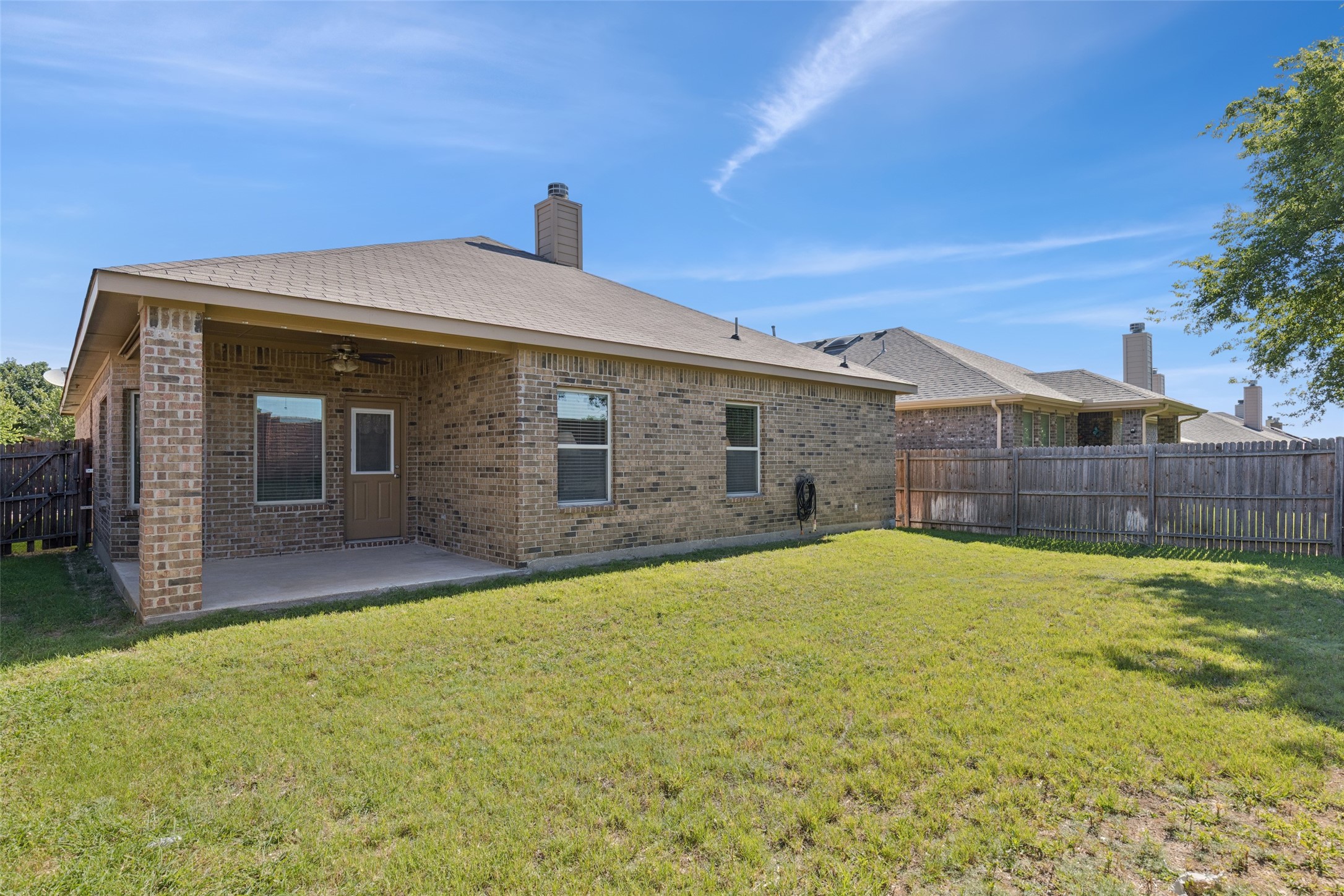 2604 Triangle Leaf Drive