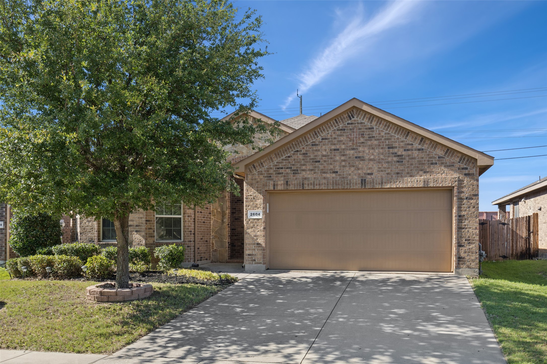 2604 Triangle Leaf Drive