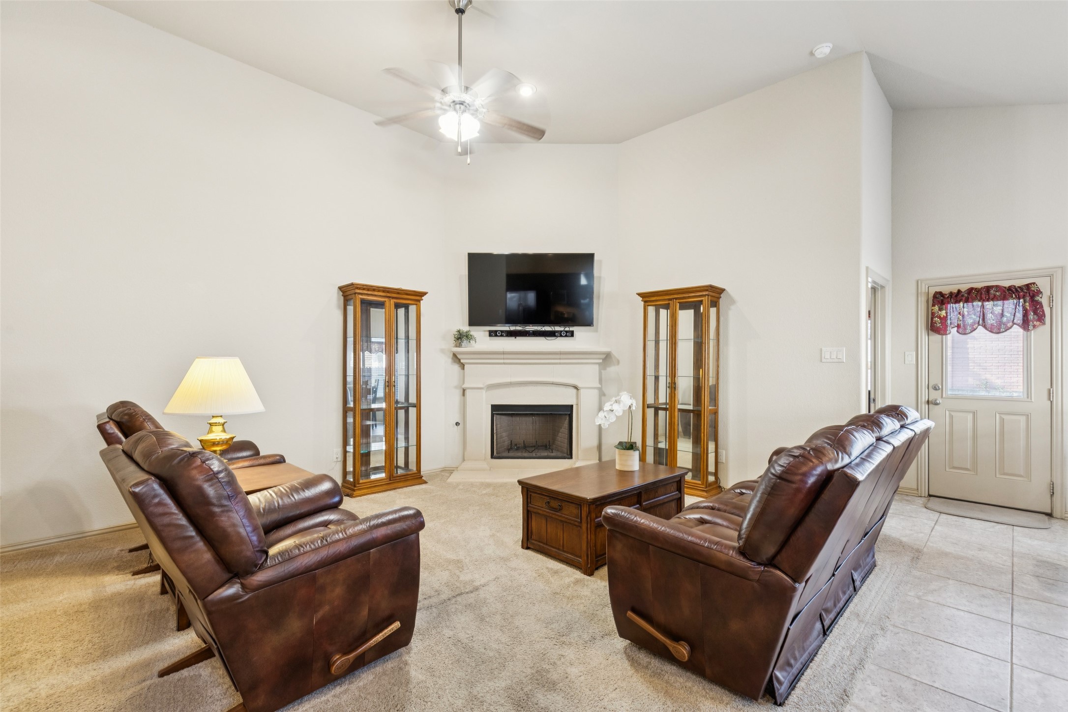 2604 Triangle Leaf Drive