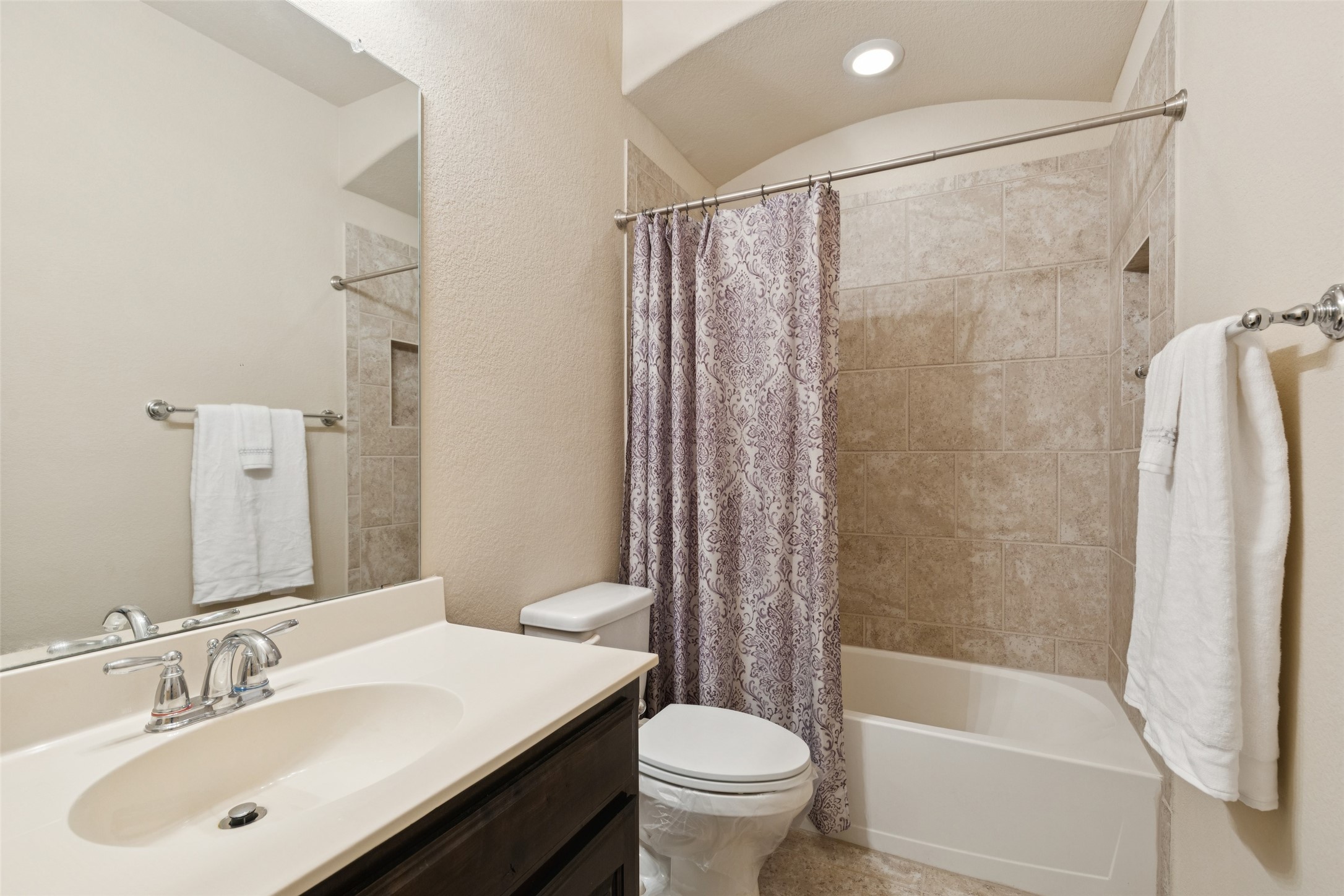 2604 Triangle Leaf Drive