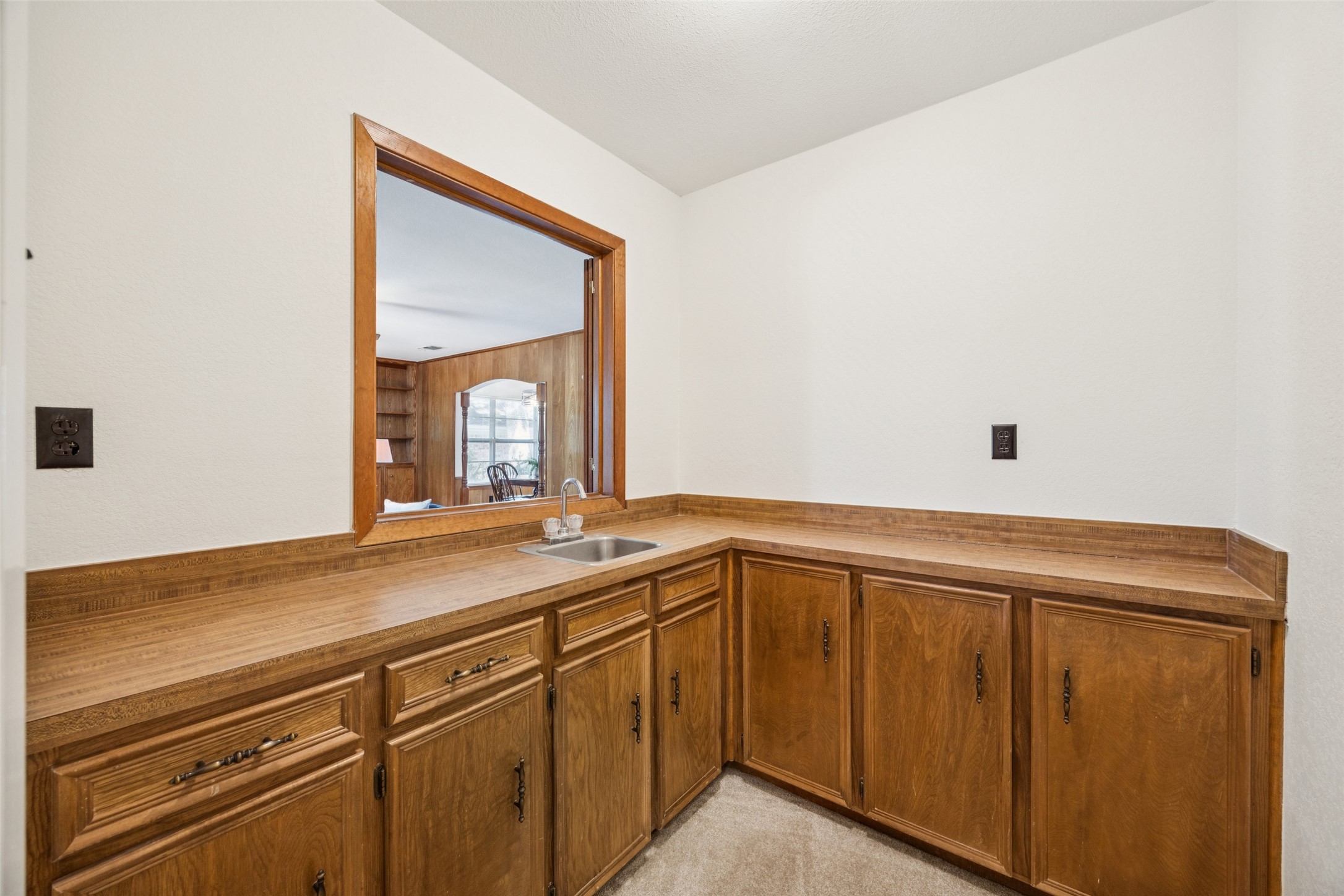 1636 Bedford Oaks Drive