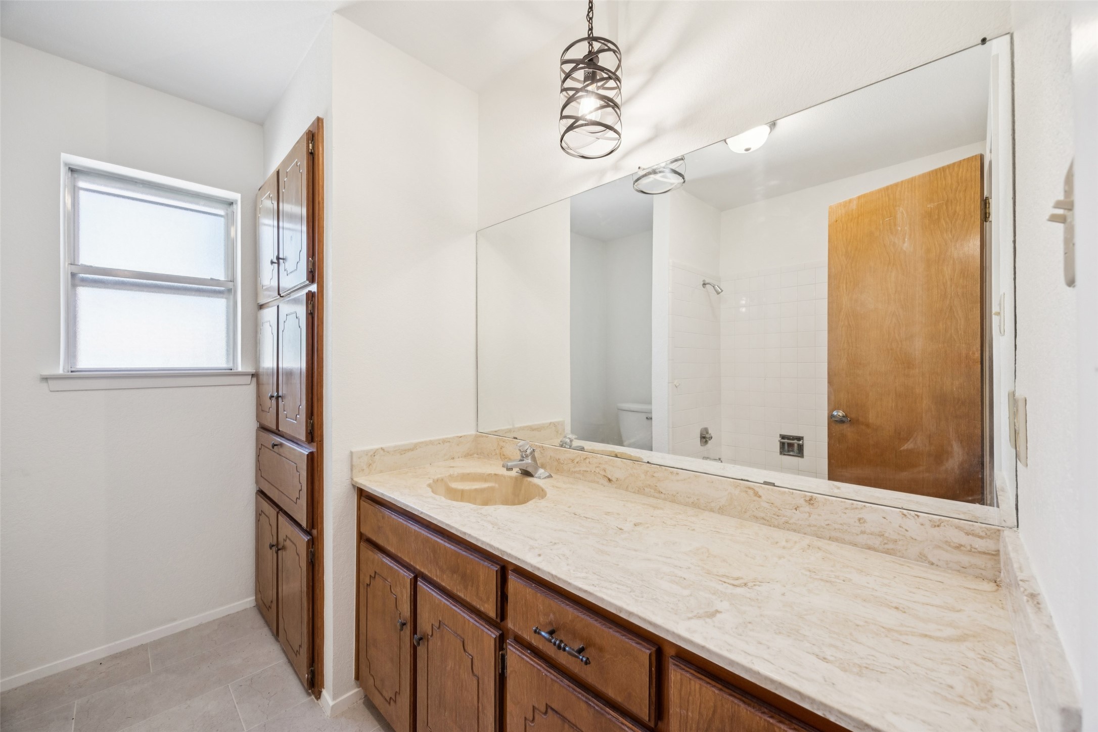 1636 Bedford Oaks Drive